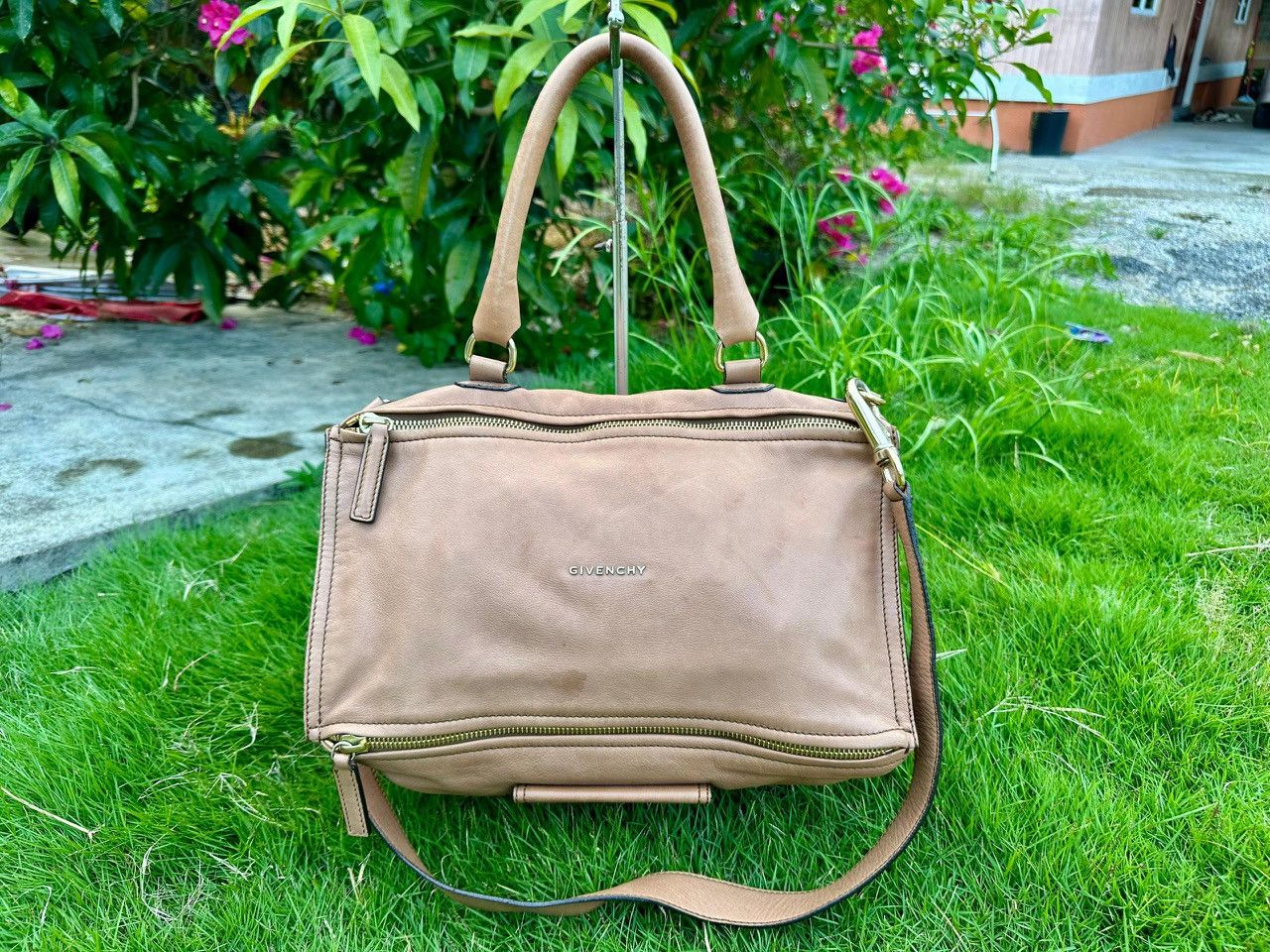 Authentic Givenchy Pandora Large Top Handle Bag in Beige, Women's