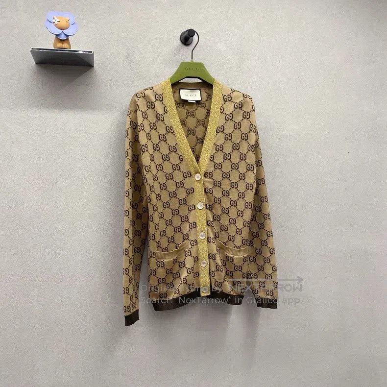 Gucci Gucci Logo full-print V-neck single-breasted long-sleeved Size S / US 4 / IT 40 - 3 Thumbnail