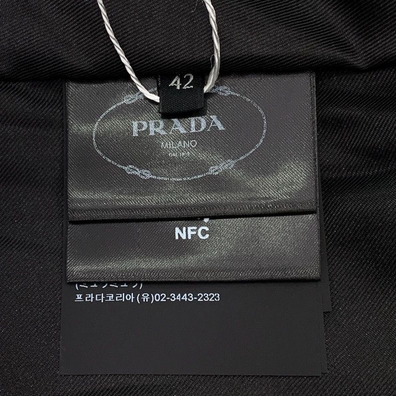 Prada Prada 23 styles of black logo triangle label lapel single-b Size US XS / EU 42 / 0 - 7 Thumbnail