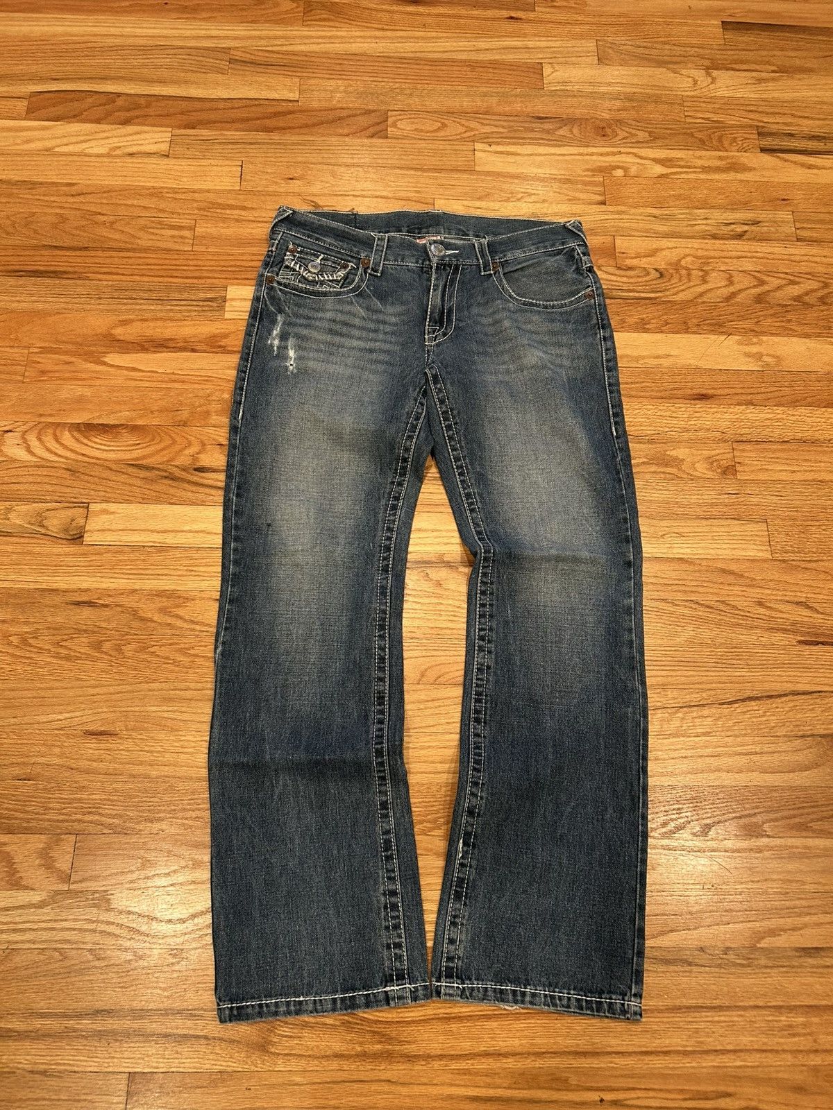 True Religion True religion Y2K Vintage jeans with a blue wash Size 34x32 Size US 34 / EU 50 - 1 Thumbnail