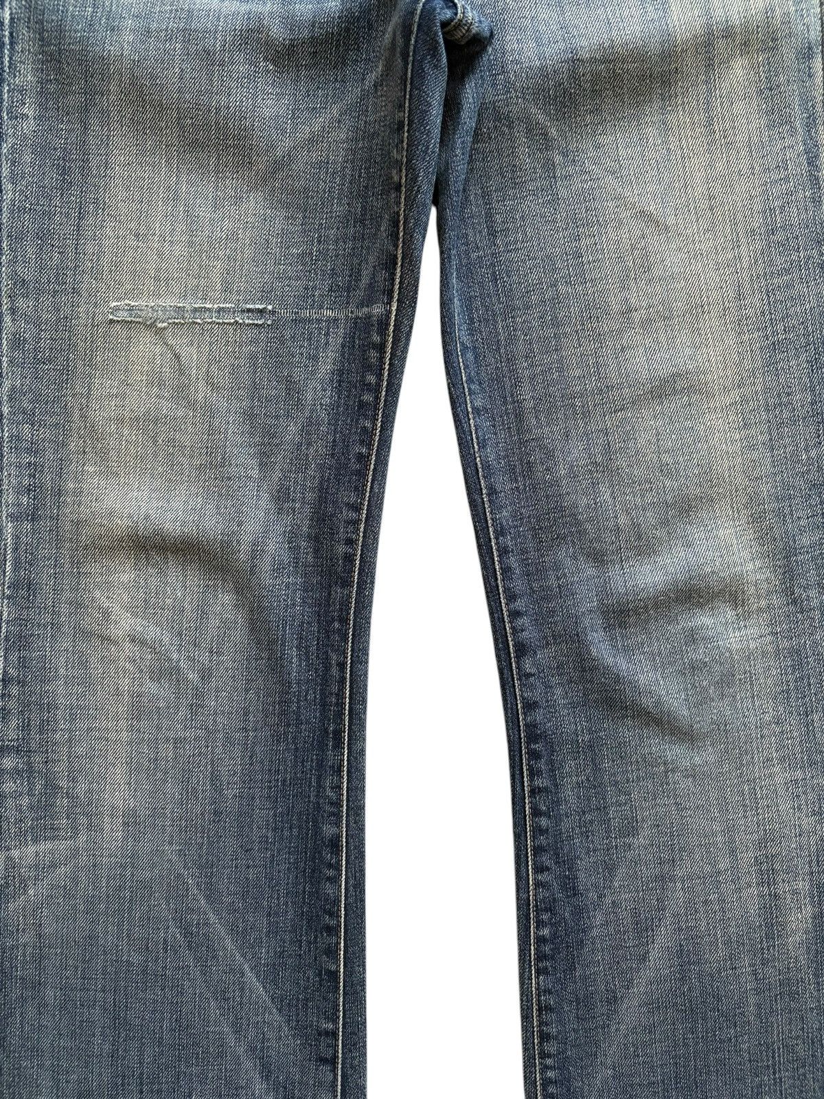7 For All Mankind Vintage 7 For All Mankind Mud Wash Distressed Flare Jeans Size 32" / US 10 / IT 46 - 5 Thumbnail
