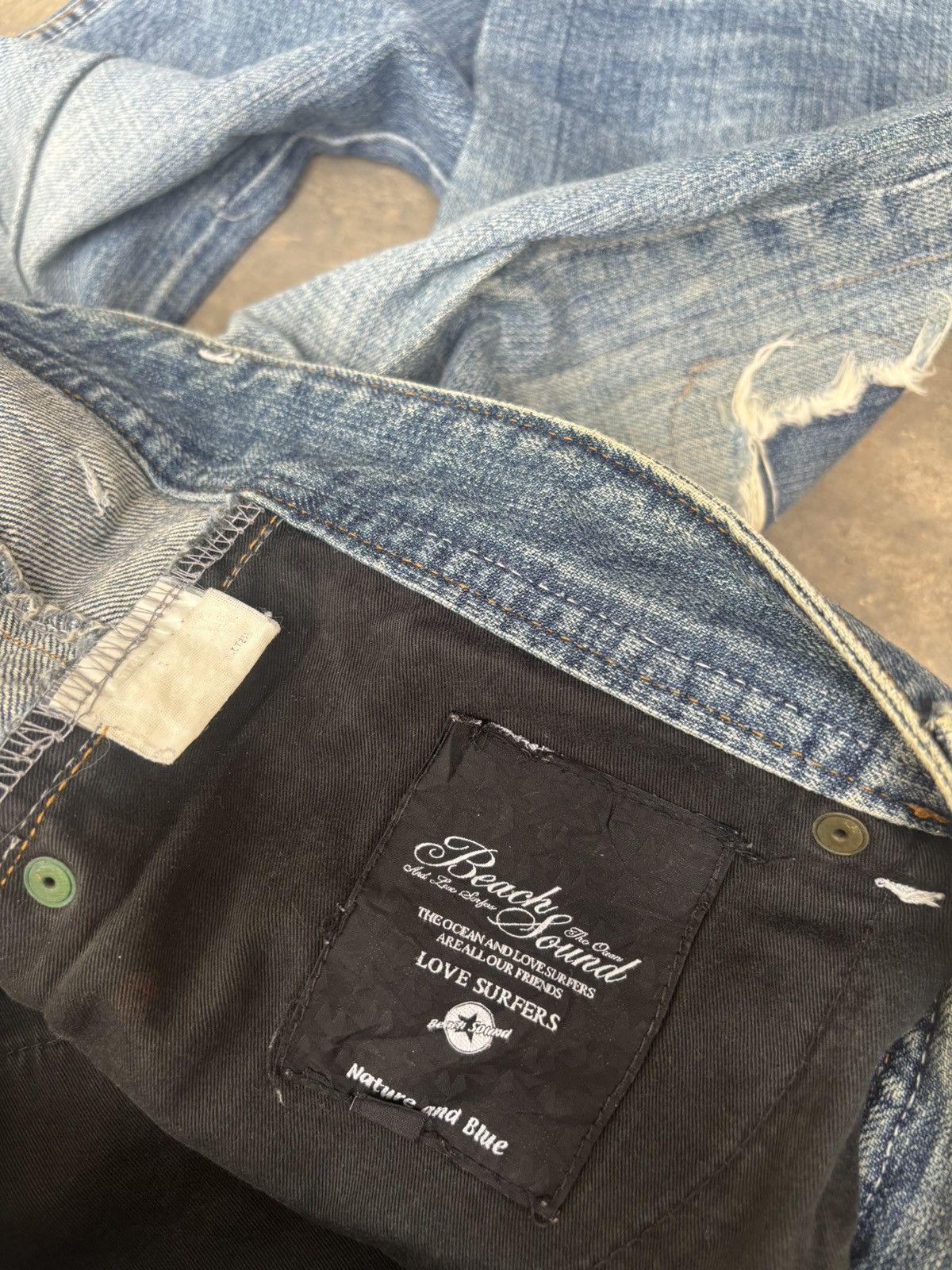 Hysteric Glamour Distressed Denim Nature And Blue Ifsixwasnine Style Jeans Size US 33 - 13 Thumbnail
