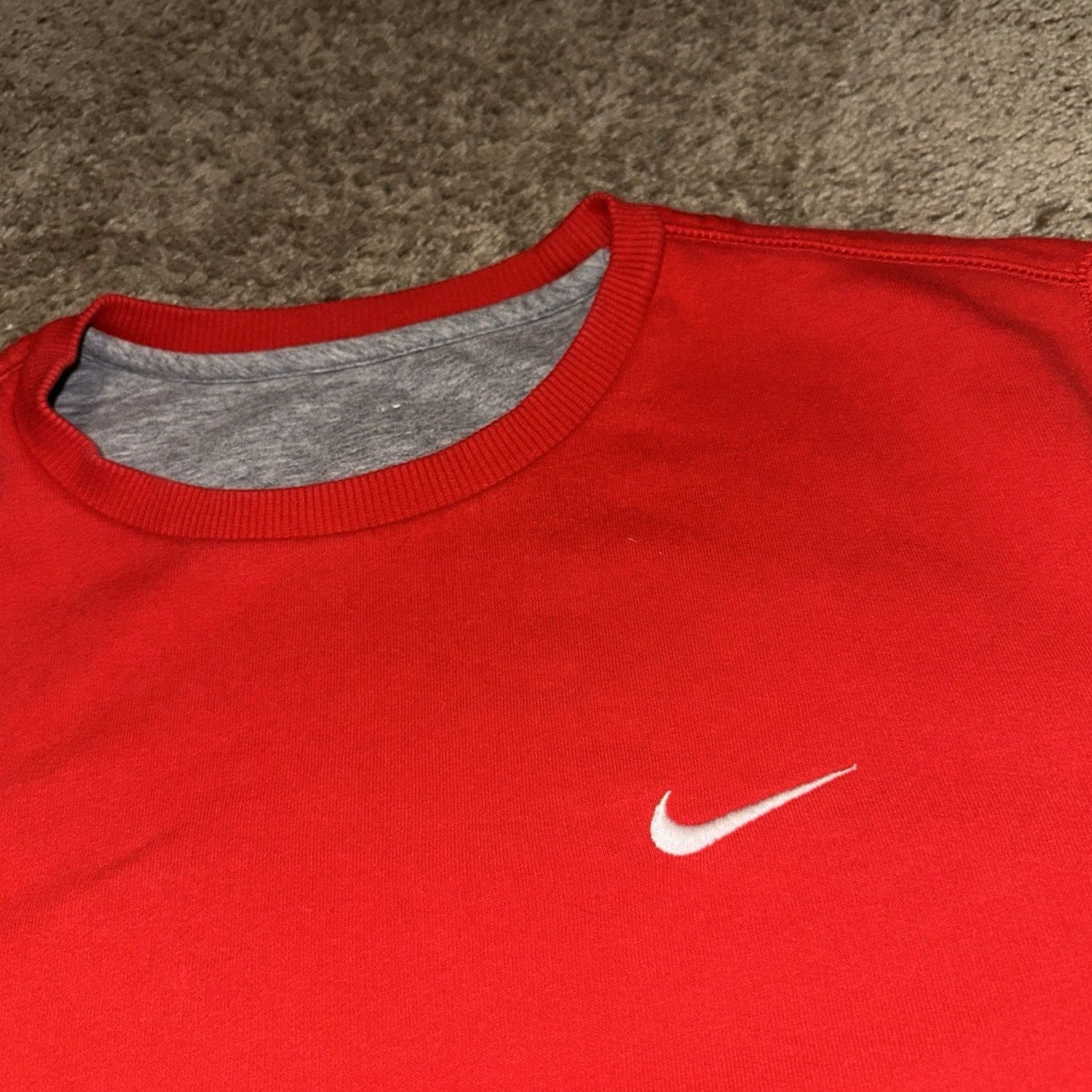 Nike VINTAGE Nike Sweatshirt Mens 2XL Crewneck Swoosh Logo Grunge Y2K Red Size US XXL / EU 58 / 5 - 2 Thumbnail