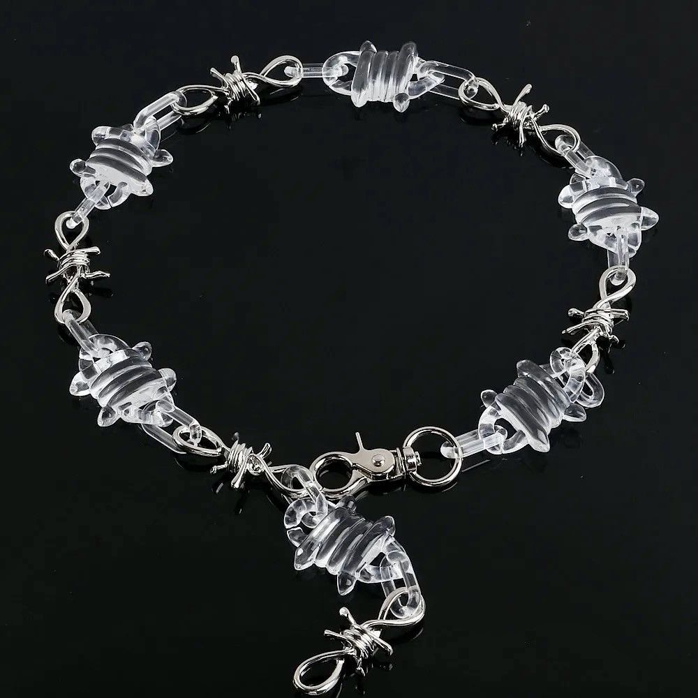 Vintage Acrylic Spike Thorns Necklace Size ONE SIZE - 1 Thumbnail