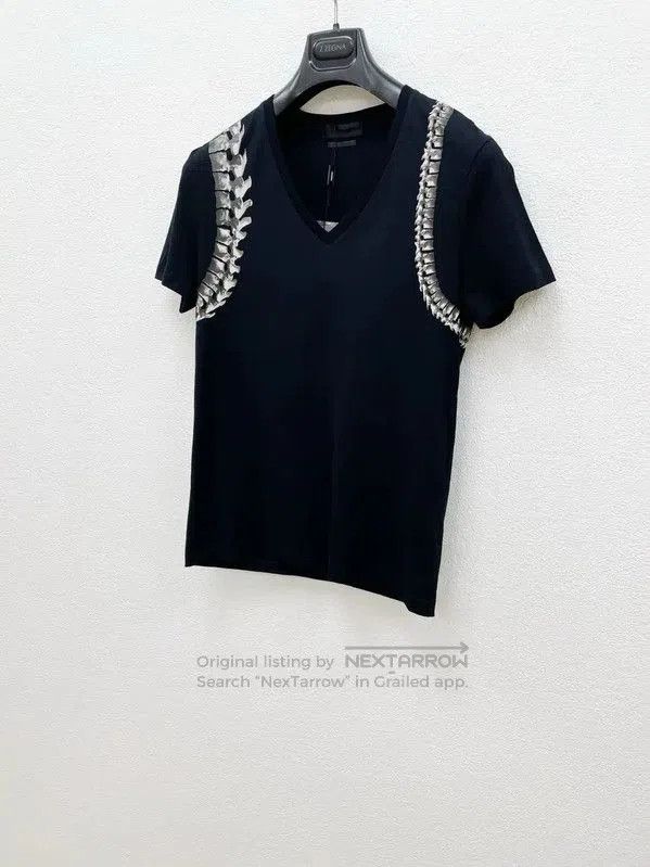 Alexander McQueen Alexander McQueen Black Cotton T-Shirt for Men . Size US XS / EU 42 / 0 - 3 Thumbnail