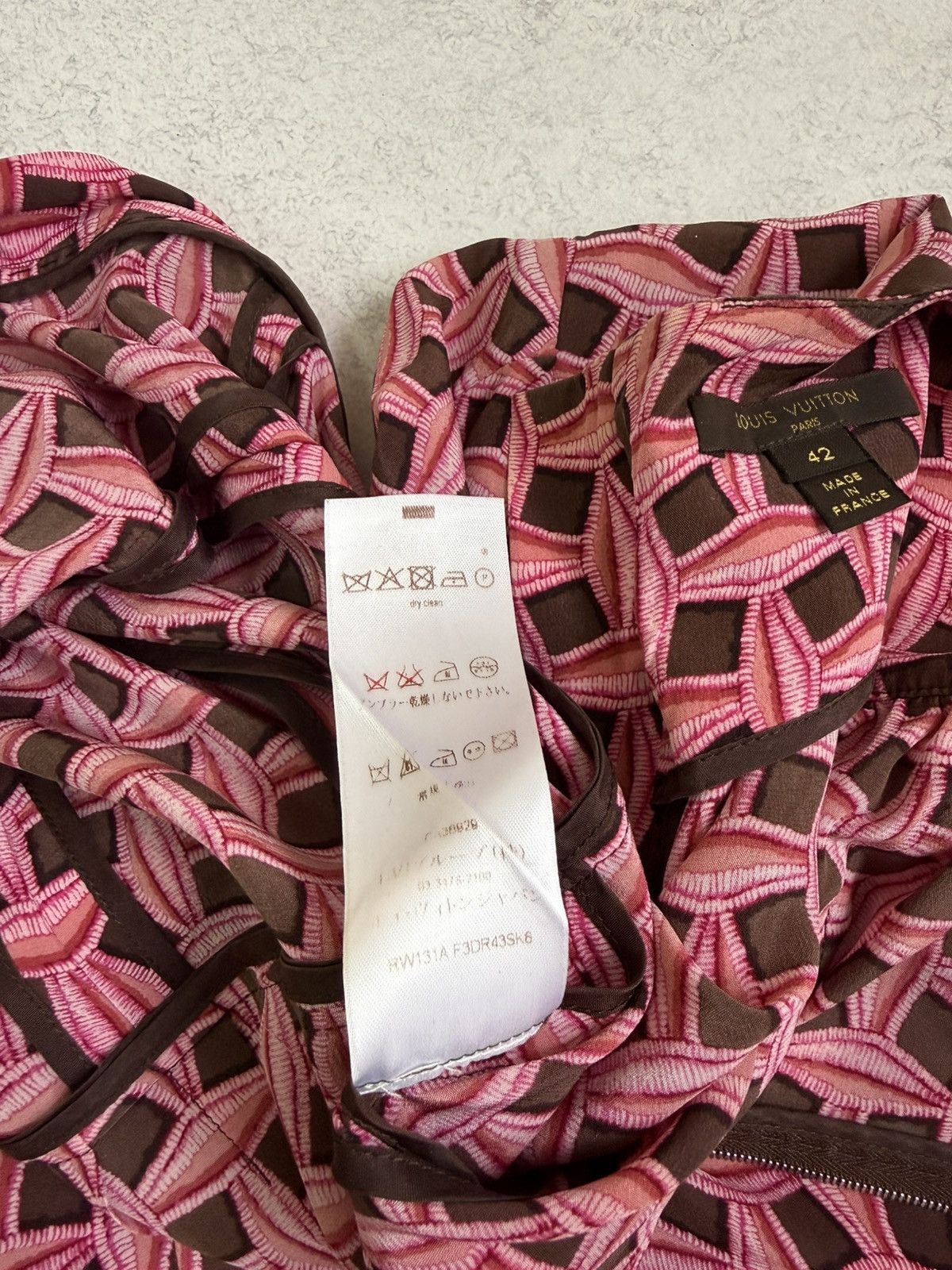 Louis Vuitton Louis Vuitton Womens Silk Printed Knee Length Pink Dress Size M / US 6-8 / IT 42-44 - 21 Thumbnail