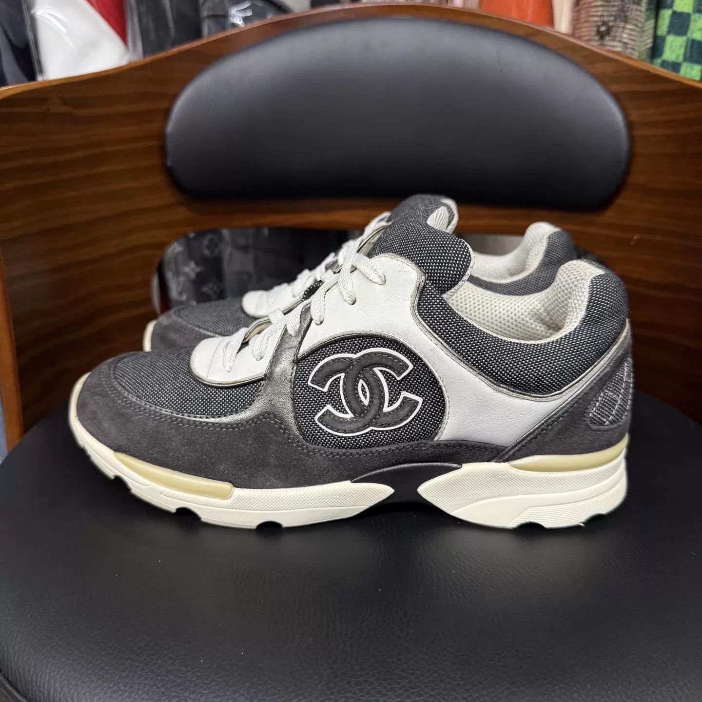 Chanel Chanel Black White Panda Sneakers Size 37 Size US 6.5 / IT 36.5 - 6 Thumbnail