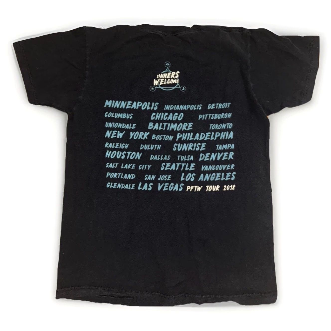 Vintage VINTAGE Panic! At The Disco Pray For The Wicked Tour T-Shirt Black Medium Band Tee Men XS? Size US M / EU 48-50 / 2 - 4 Thumbnail