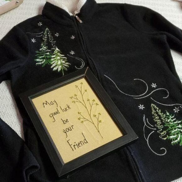 Designer Breckenridge Embroidered Holiday Black Full Zippered Fleece Size S / US 4 / IT 40 - 1 Thumbnail