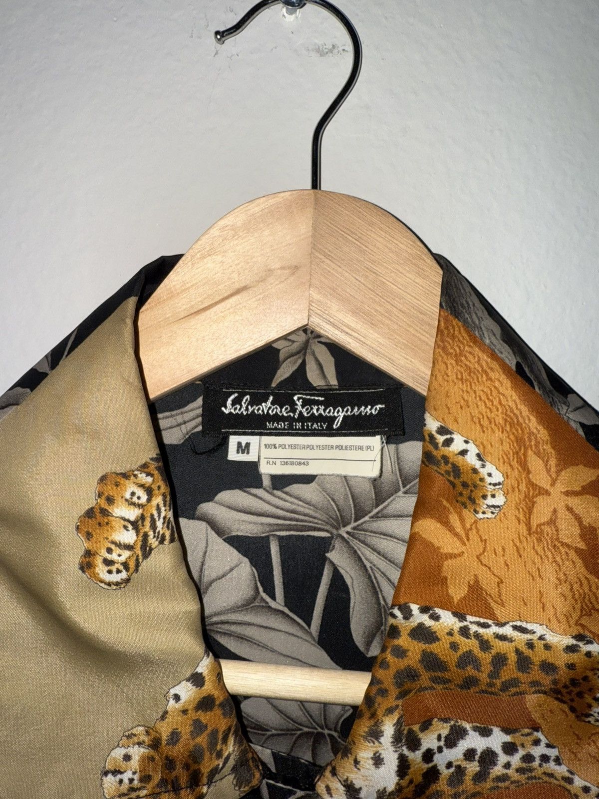 Salvatore Ferragamo Salvatore Ferragamo Leopard Print Coach Jacket Size US XL / EU 56 / 4 - 3 Thumbnail