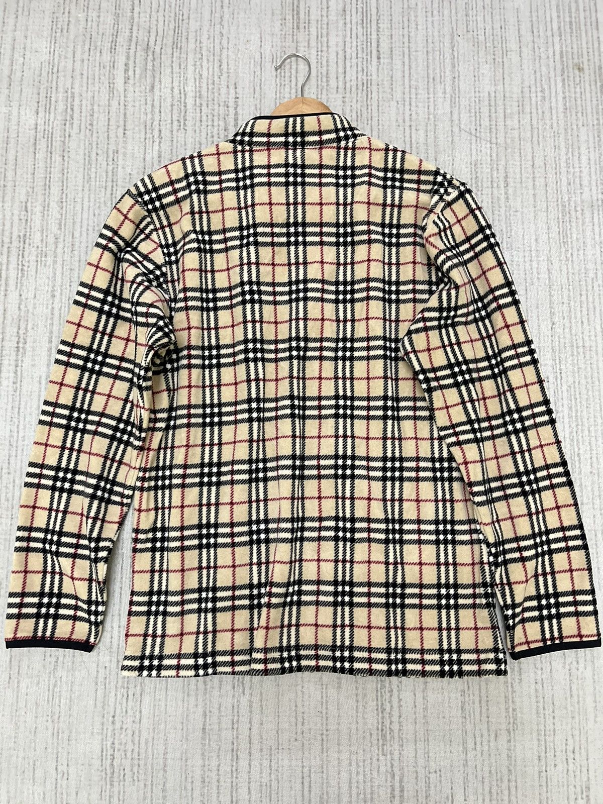 Burberry Vintage 90s burberry fleece jacket nova check Size US S / EU 44-46 / 1 - 2 Thumbnail