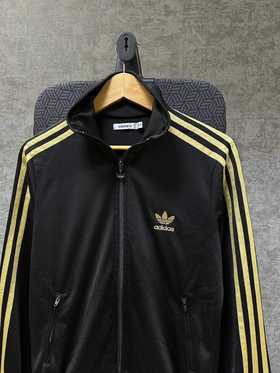 Adidas × Vintage Vintage Adidas Black Big Logo Full Zip Hoodie Size US M / EU 48-50 / 2 - 8 Thumbnail