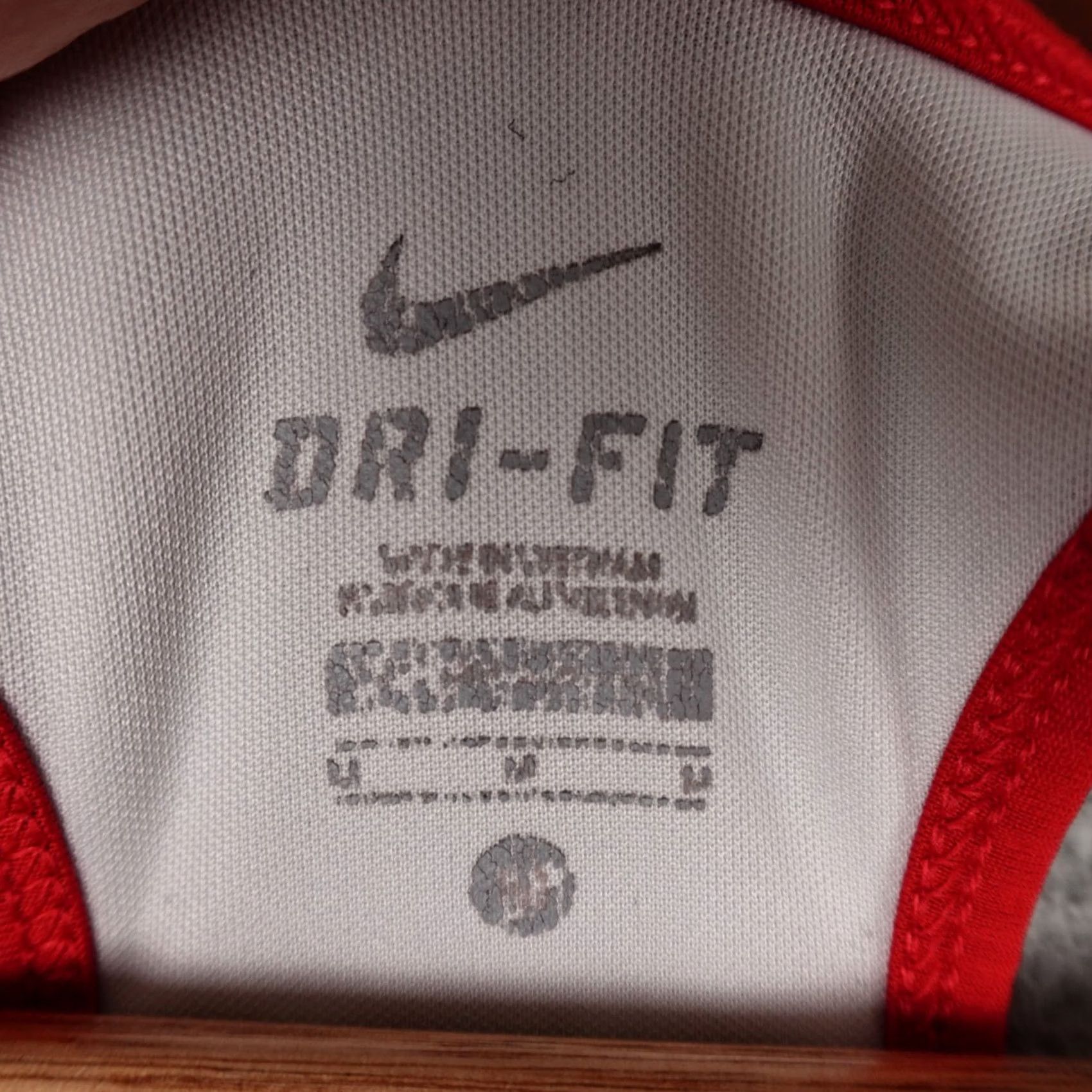 Nike Nike Dri-Fit Shirt Womens Medium Red Sleeveless Singlet Running Gym Size M / US 6-8 / IT 42-44 - 3 Thumbnail