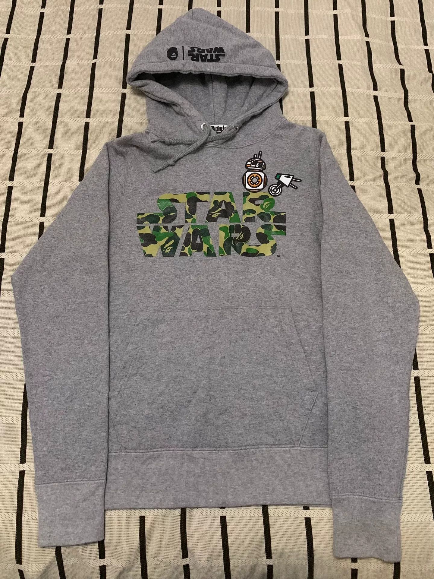 Bape Bape Camo Green Hoodie S Men Size US S / EU 44-46 / 1 - 1 Thumbnail