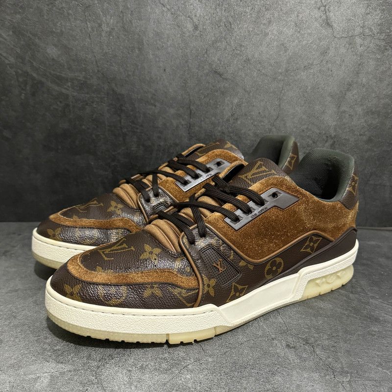 Louis Vuitton Louis Vuitton Stylish Low-Top Trainer Sneakers 0079 Size US 8 / EU 41 - 1 Thumbnail