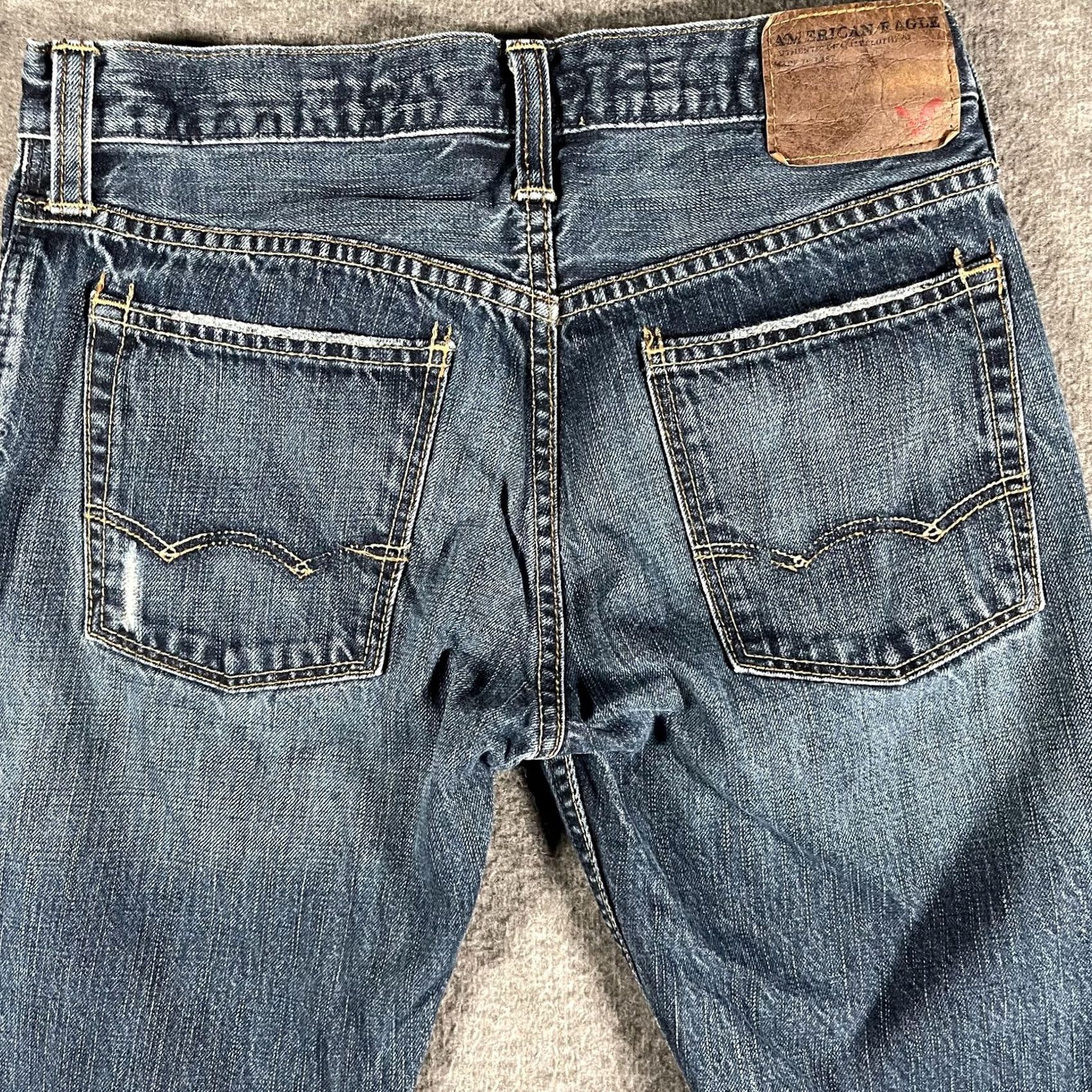 American Eagle Outfitters American Eagle Jeans Mens 30x30 Blue Straight Jeans Distressed Denim Hong Kong Regular Straight Mens 30 Blue Denim Distressed Pockets Logo Size US 30 / EU 46 - 4 Thumbnail