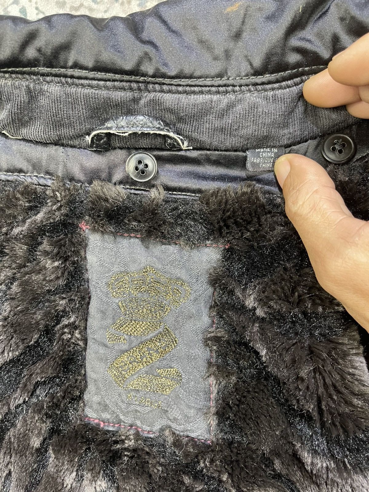 Dragonfly SOCALUSA Fur Lined Dragon Pendant Jacket Size US XL / EU 56 / 4 - 15 Thumbnail
