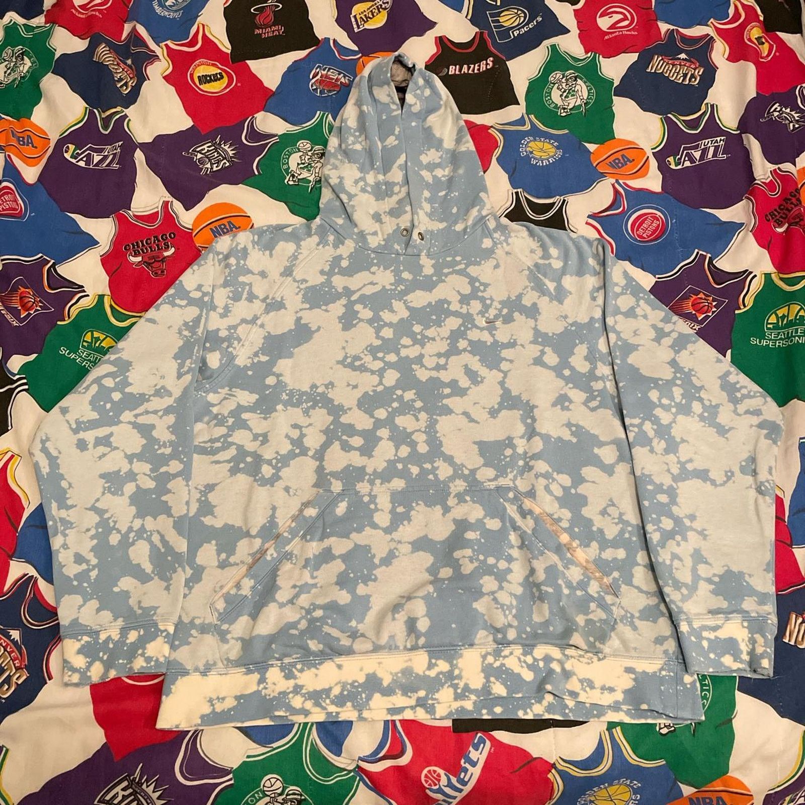 Nike Vintage Y2K 2000s Bleached Nike Silver Tag Hoodie Jacket Size US L / EU 52-54 / 3 - 1 Thumbnail
