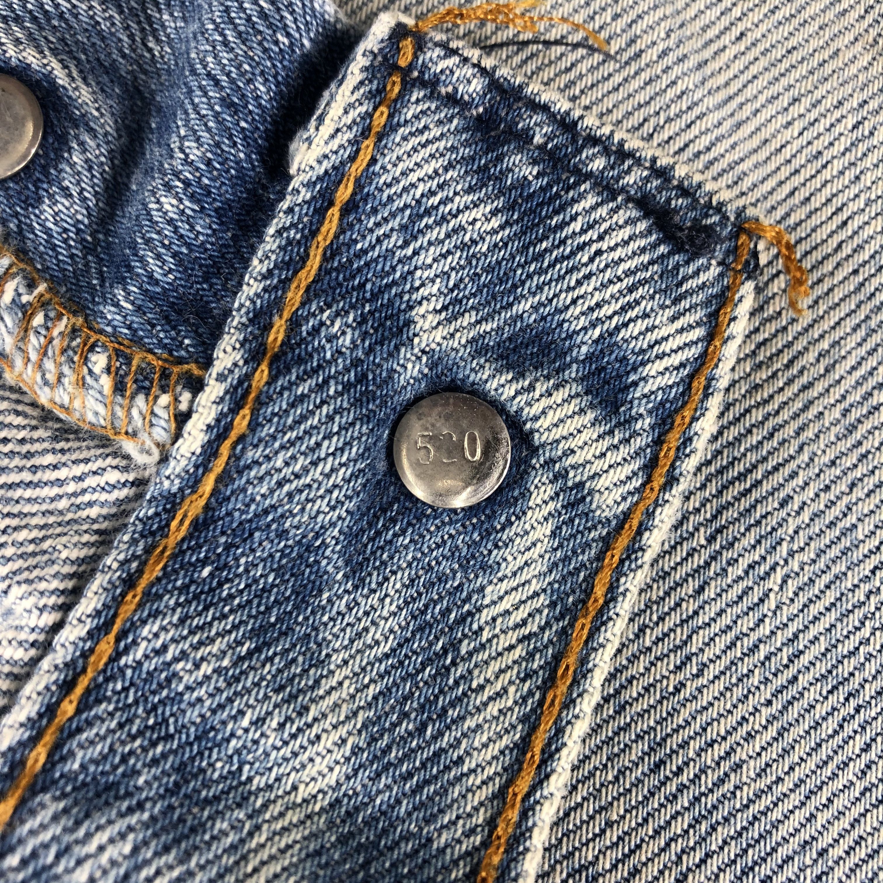 Levi's × Vintage Vintage 90s Light Wash Levis 501 Jeans-JM2739 Size US 36 / EU 52 - 12 Thumbnail