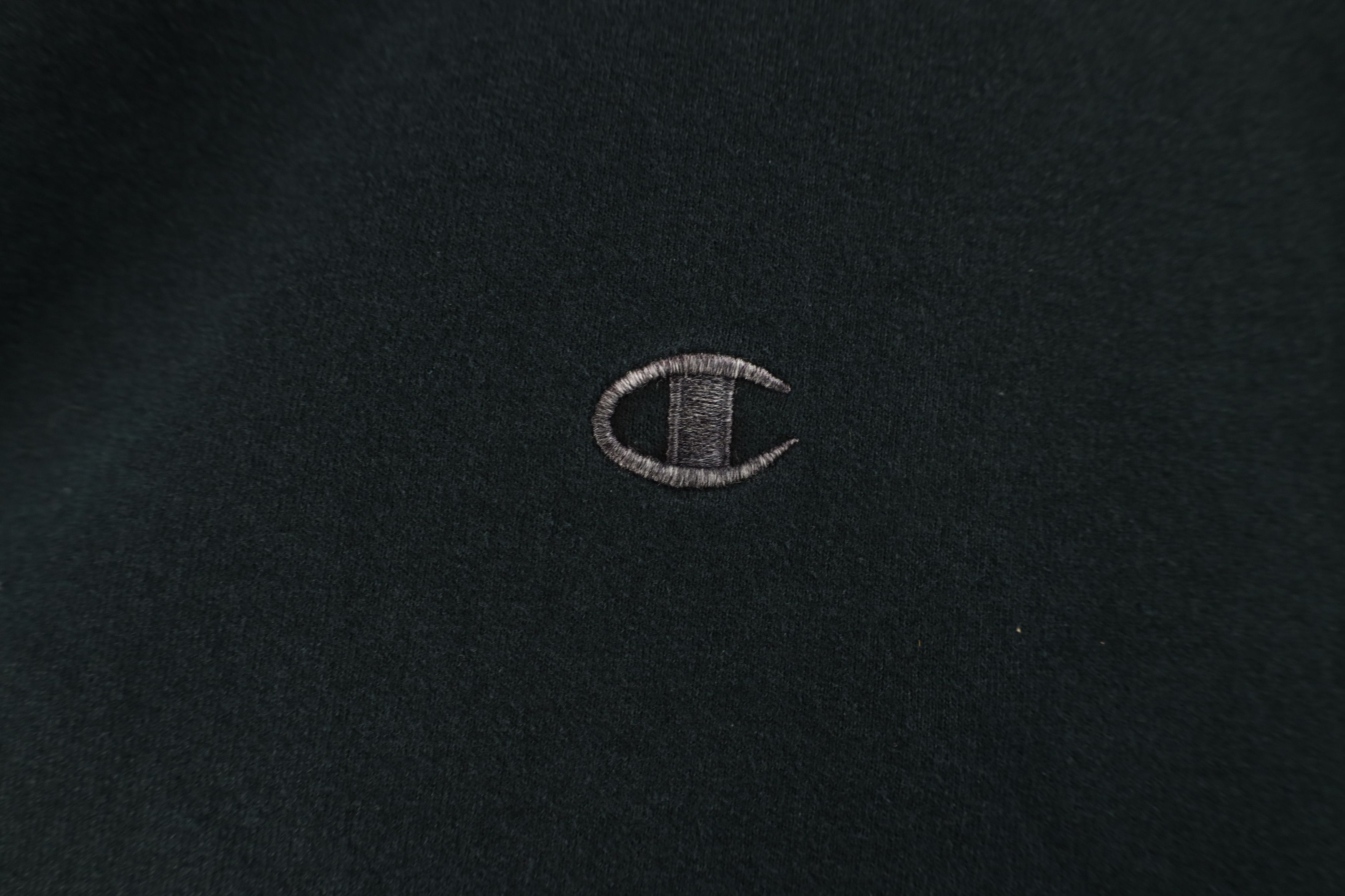 Champion × Vintage Vintage Champion Classic Logo Crewneck Sweatshirt Black Size US L / EU 52-54 / 3 - 4 Thumbnail