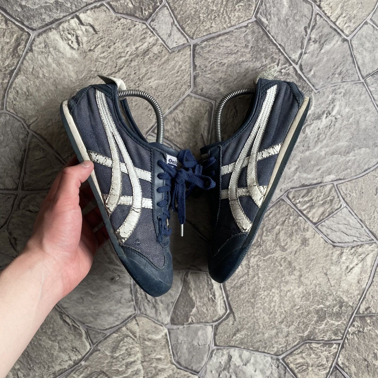 Asics Vintage Asics Onitsuka Tiger Mexico 66 Distressed Shoes Size US 5.5 / EU 38 - 1 Thumbnail