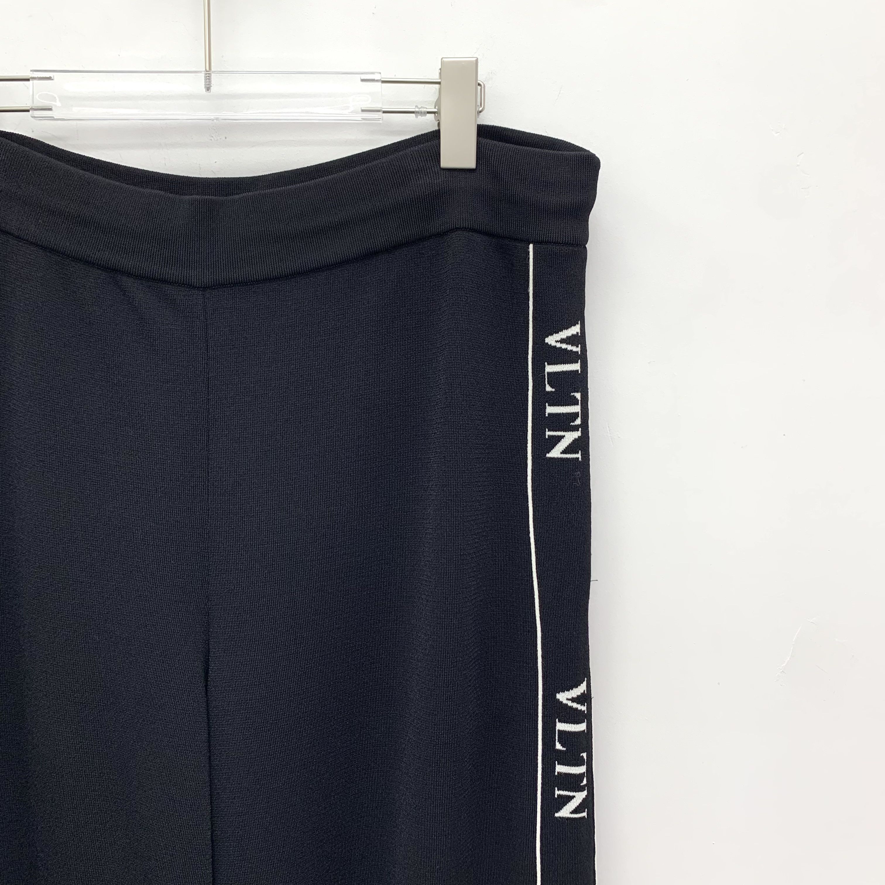 Valentino Valentino Side Logo Pants Black (L) Size US 33 - 3 Thumbnail