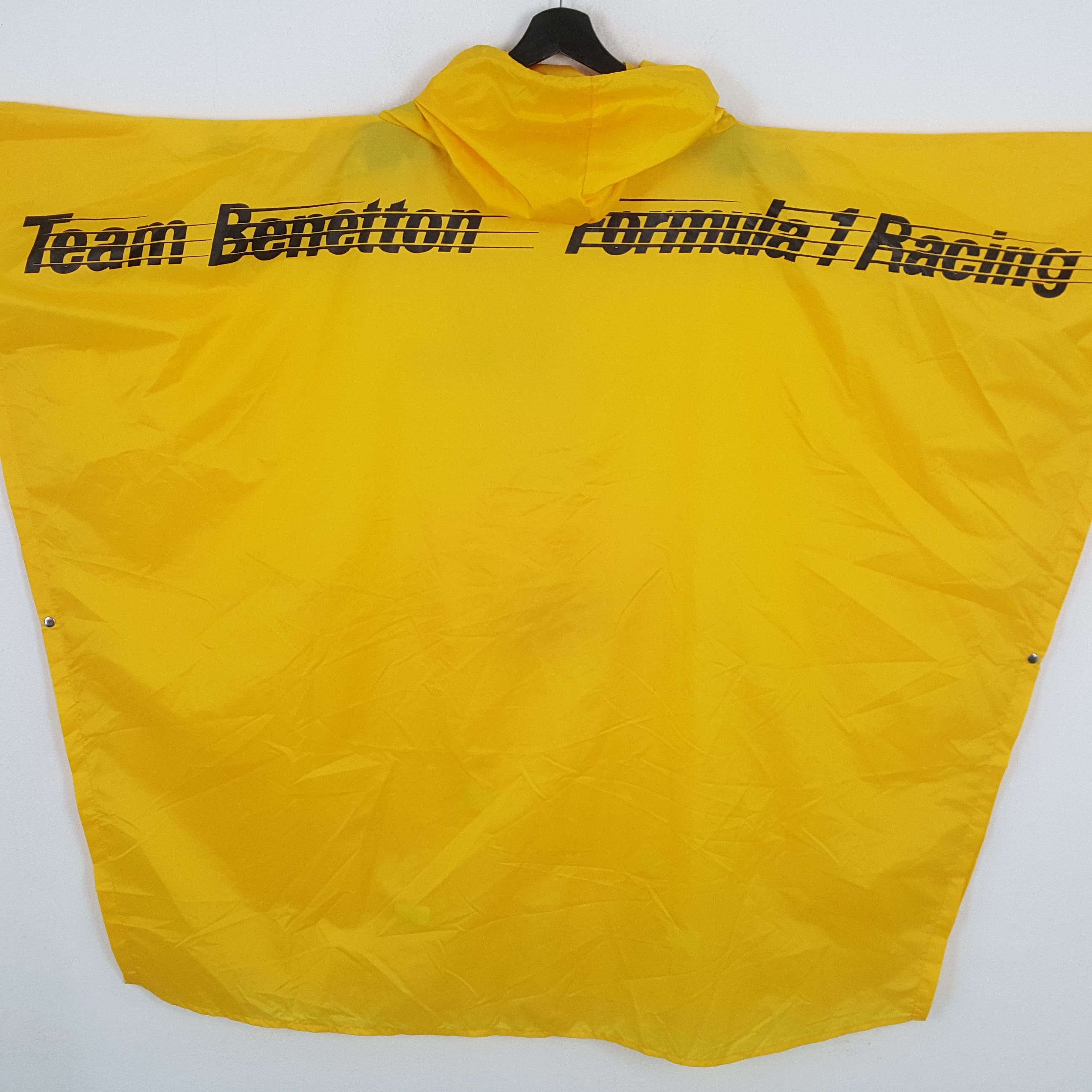 Benetton × Vintage BENETTON FORMULA 1 Racing Rain Coat Jacket Size US XXL / EU 58 / 5 - 2 Thumbnail