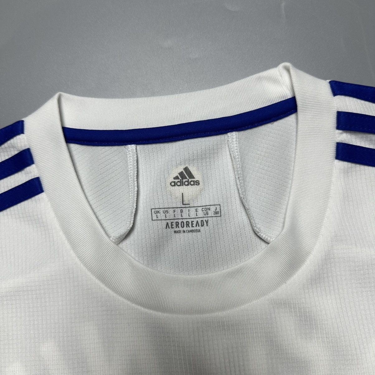 Adidas LEEDS UNITED ADIDAS 2020/2021 FOOTBALL JERSEY #18 RAPHINHA Size US L / EU 52-54 / 3 - 6 Thumbnail