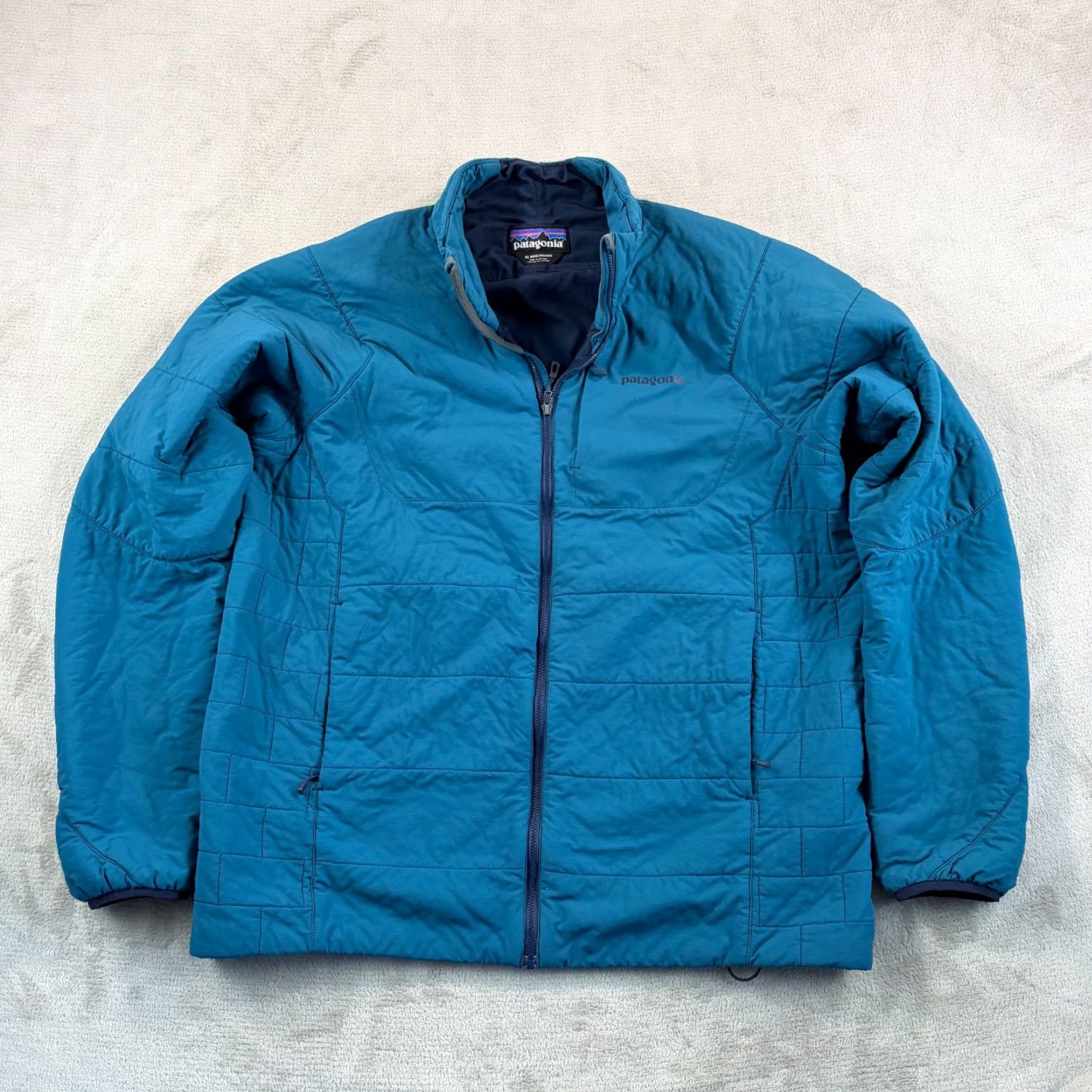Patagonia Patagonia Nano-Air Jacket Blue Men XL Insulated Full Zip Puffer Jacket, Outdoor, Hiking, Travel, Regular Fit Size US XL / EU 56 / 4 - 5 Thumbnail