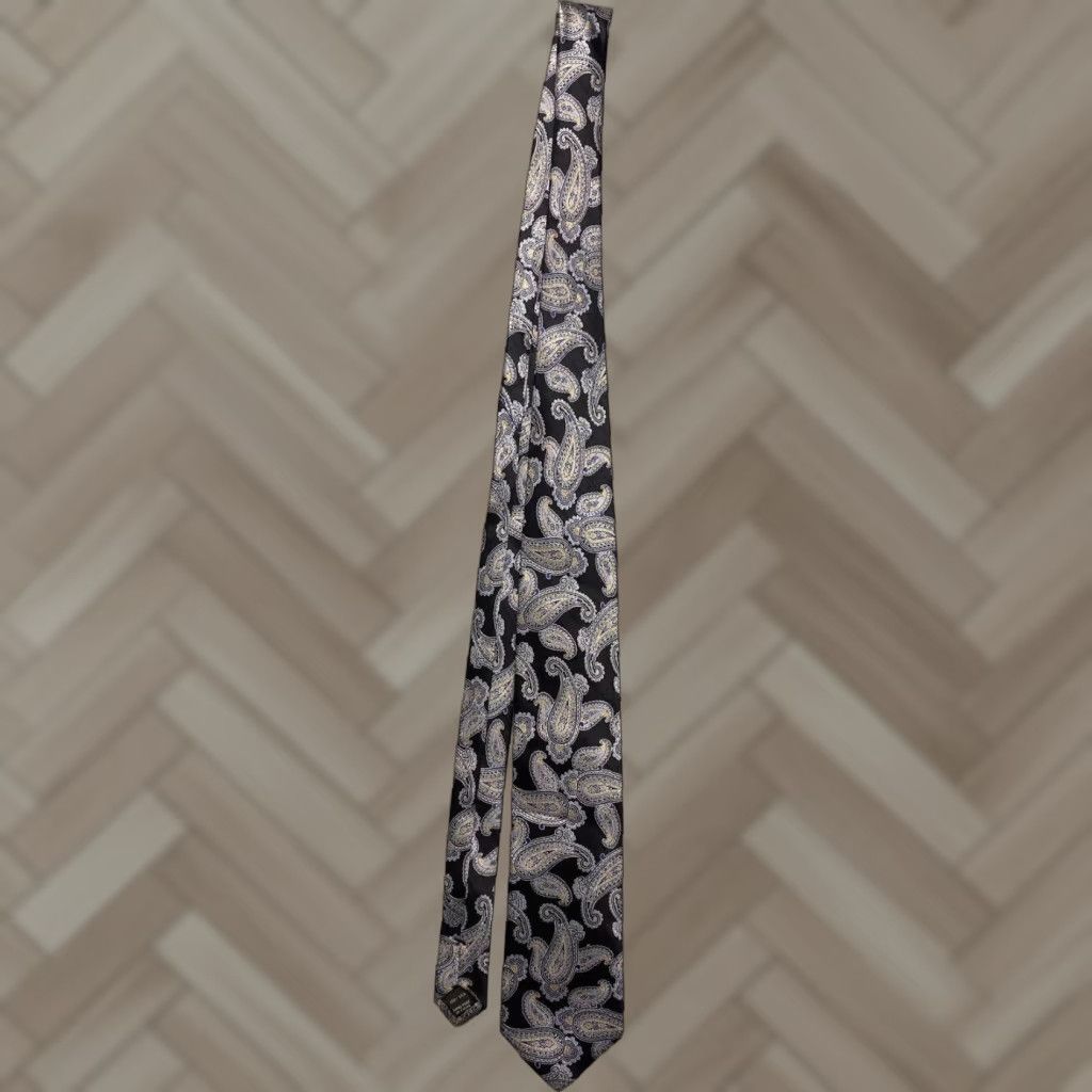 Vintage Jos A Bank Tie Mens Black and White Geometric Necktie Silk Preppy Work Formal Size ONE SIZE - 1 Thumbnail