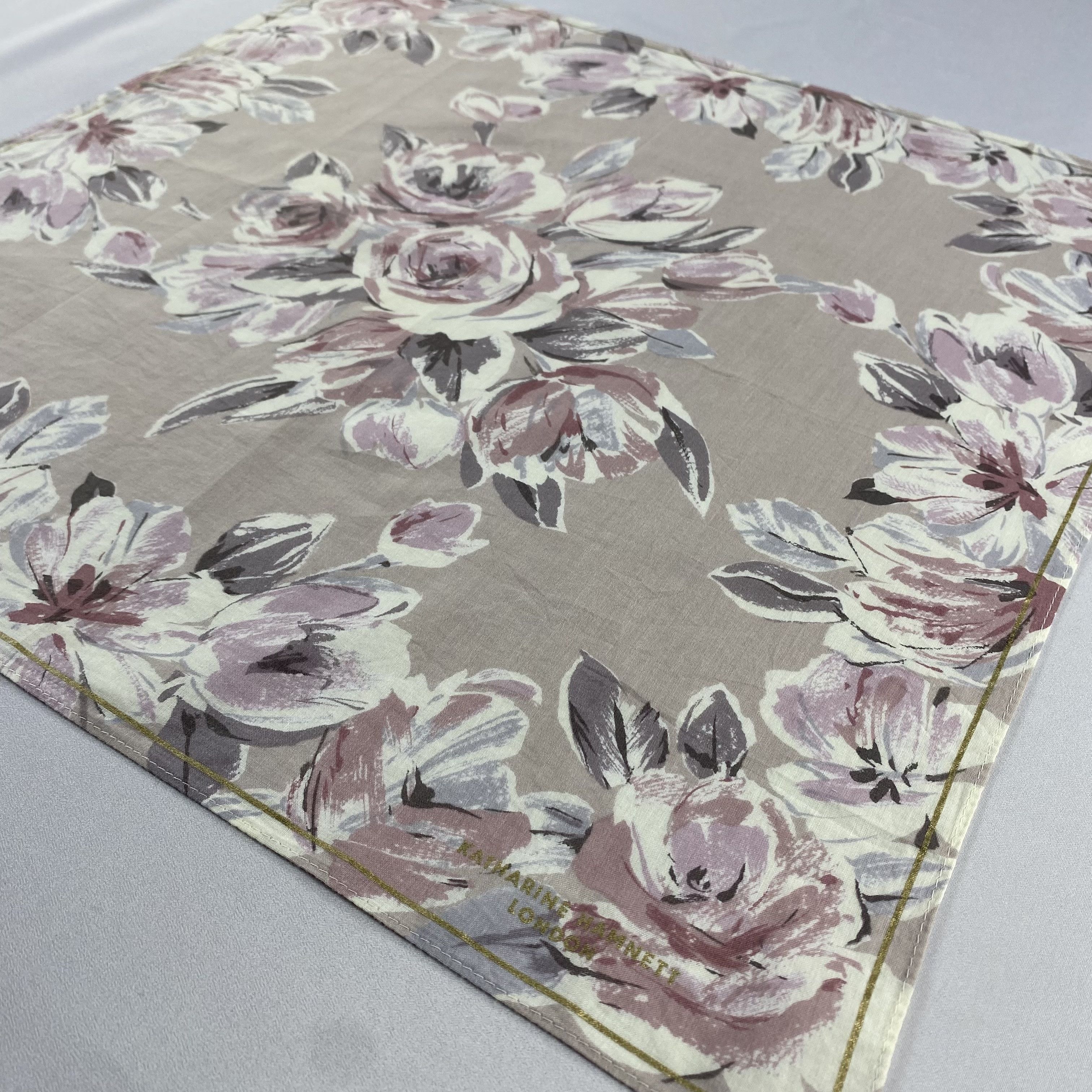 Katharine Hamnett London × Vintage Katharine Hamnett Bandana/ Handkerchief / Neckerchief-P877 Size ONE SIZE - 2 Thumbnail