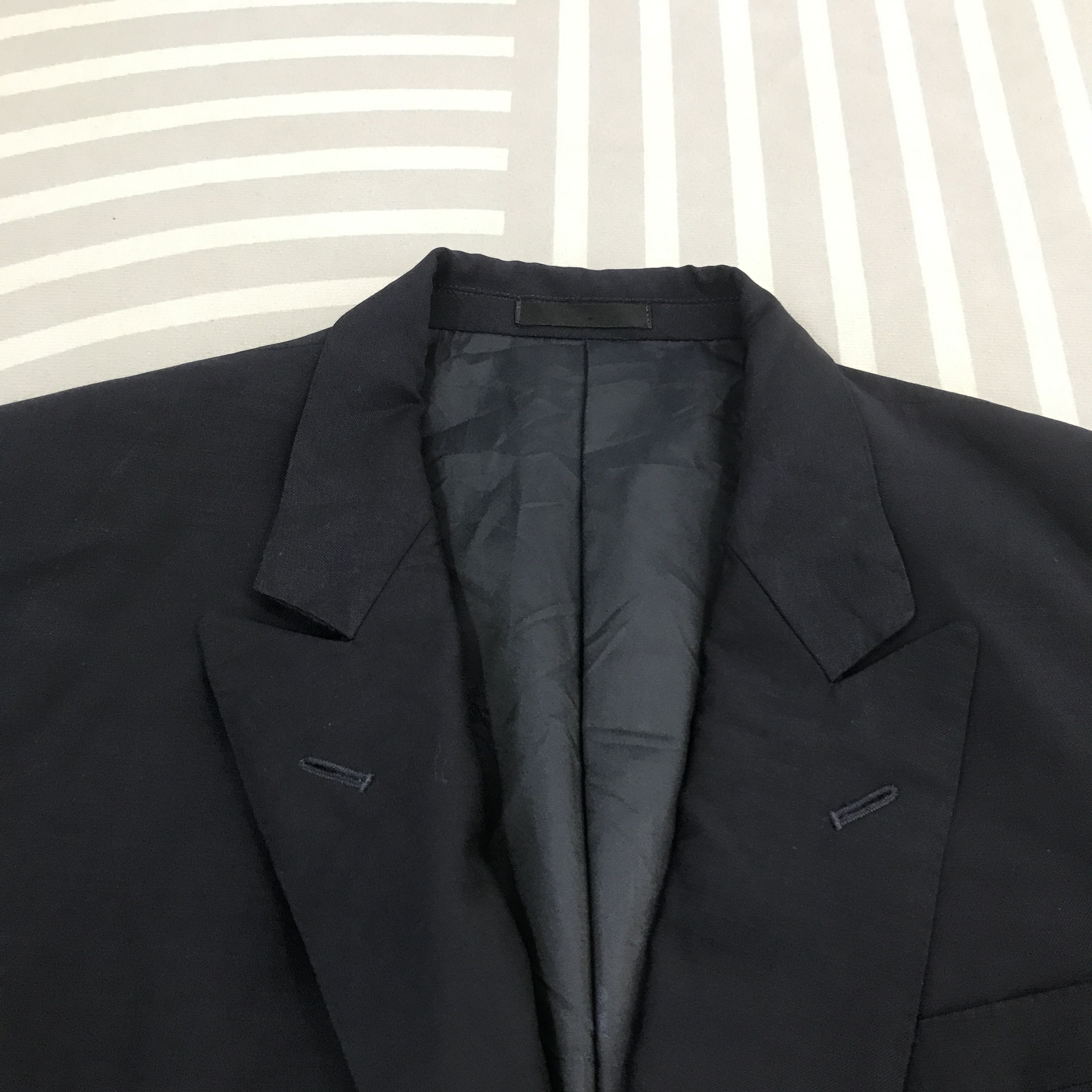 Burberry × Vintage Burberry men’s Double breast Gold button blazer jacket Size US L / EU 52-54 / 3 - 5 Thumbnail