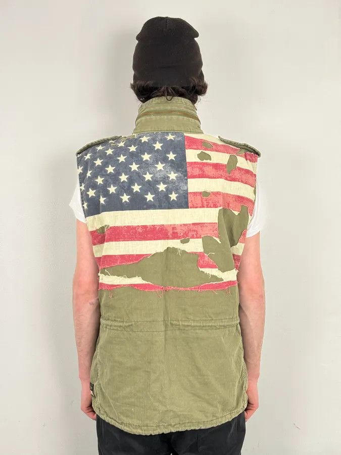 Polo Ralph Lauren 2000s Ralph Lauren Khaki USA Flag Distressed Cargo Vest Size US L / EU 52-54 / 3 - 4 Thumbnail