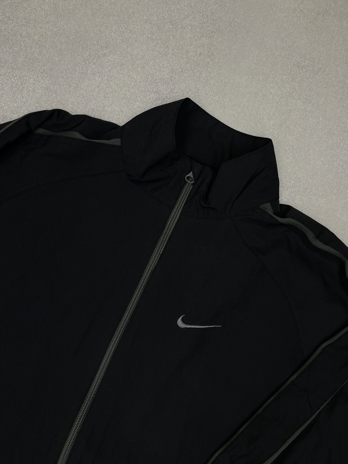 Nike Vintage Nike Athletic Light Jacket Black Drill Y2K ACG TN Size US L / EU 52-54 / 3 - 4 Thumbnail