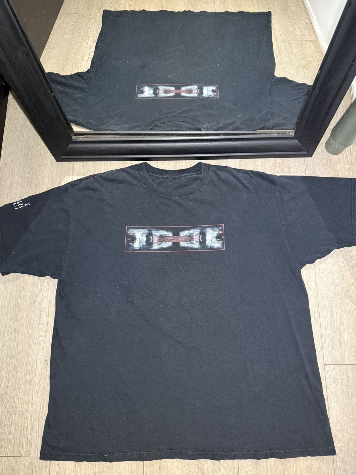 Vintage / Y2K Rare Grail 2009 Tool Tongue Design
