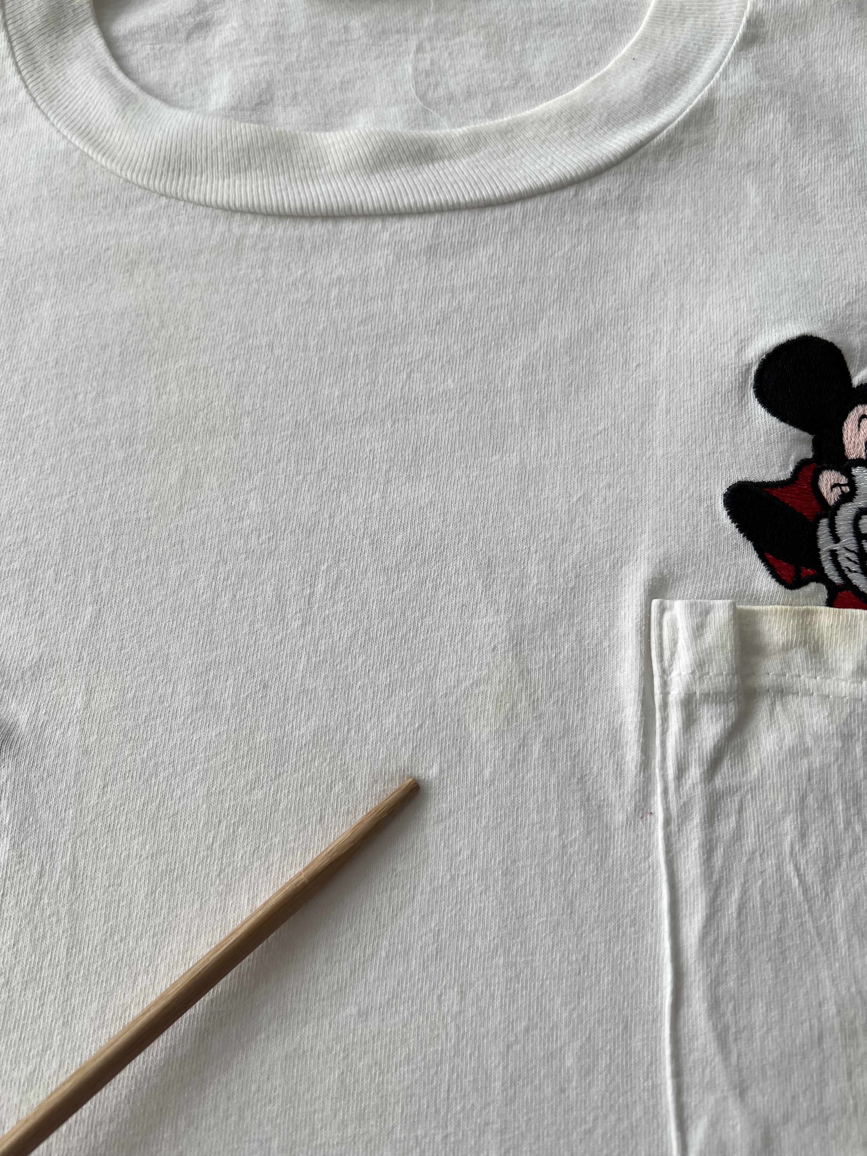Disney Vintage 90s Disney Mickey Mouse Minnie Mouse Pocket T-shirt Size US XL / EU 56 / 4 - 5 Thumbnail