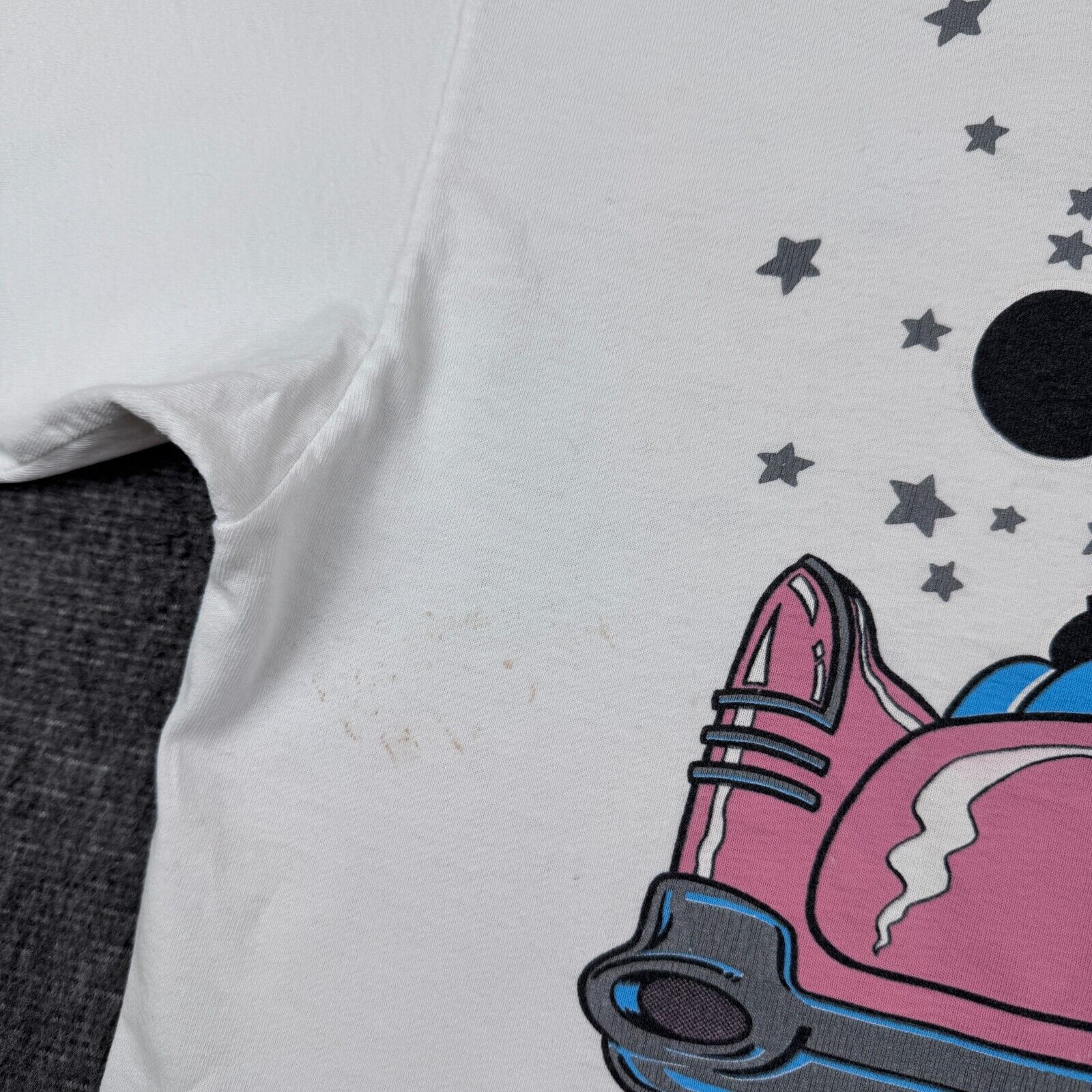 Other Vintage Disney Drive In T-Shirt Men's Large White Minnie 90s Size US L / EU 52-54 / 3 - 9 Thumbnail