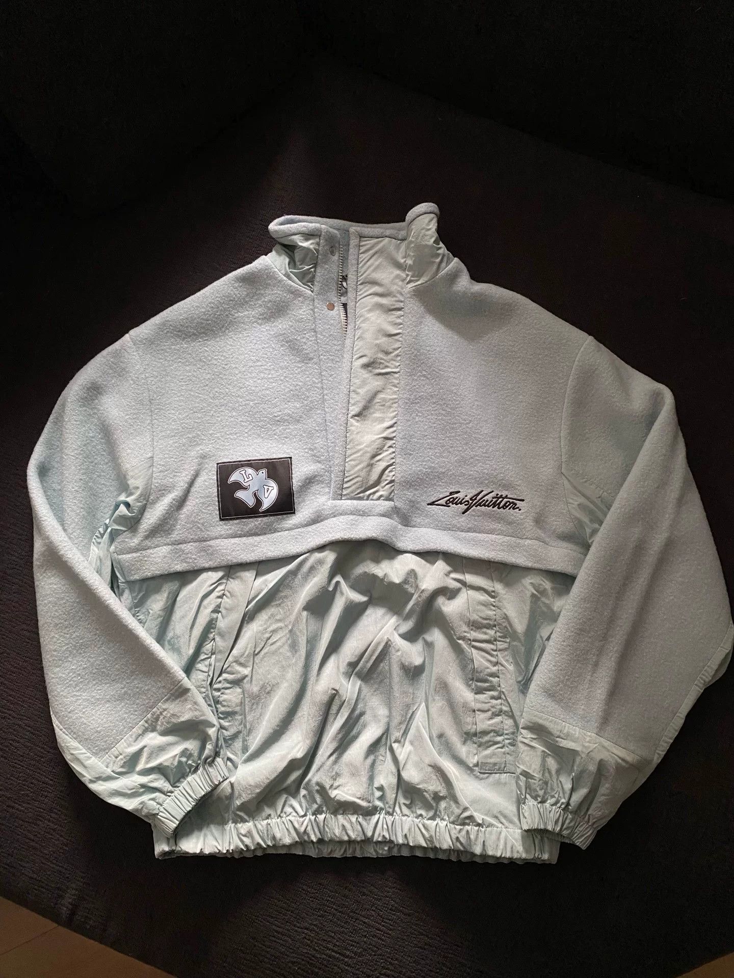 Louis Vuitton light blue fleece jacket with dove embroidery Size US L / EU 52-54 / 3 - 1 Thumbnail