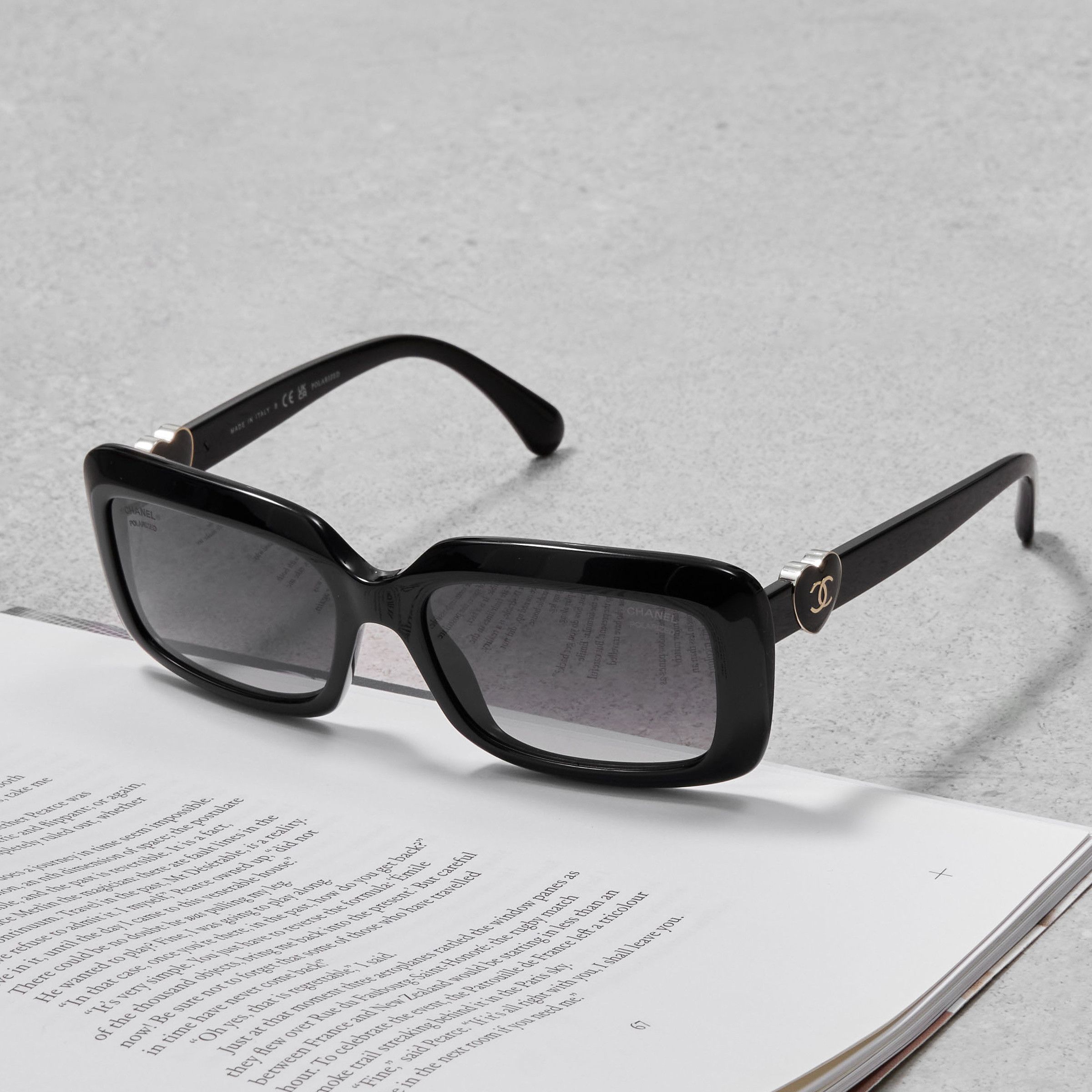 Chanel CHANEL 0CH5520 C622S8 Sunglasses Size ONE SIZE - 2 Thumbnail