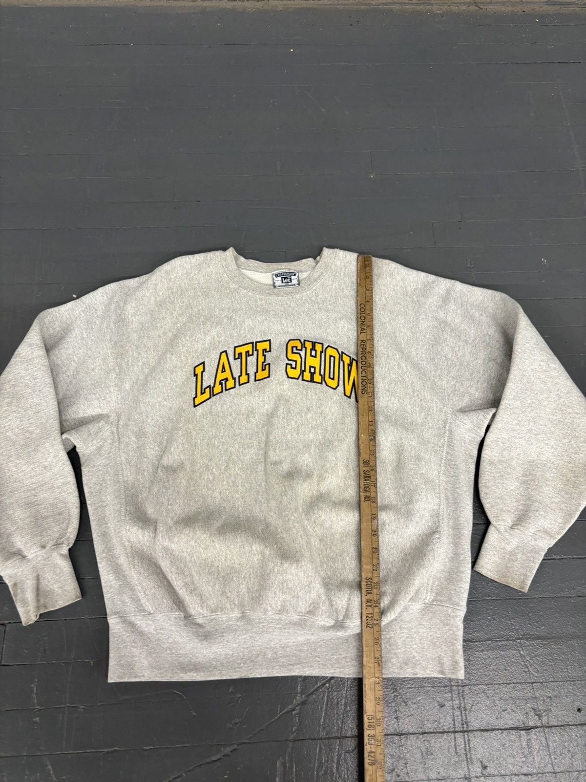 Vintage Vintage The Late Show x lee sports 90s crewneck Size US XXL / EU 58 / 5 - 4 Thumbnail
