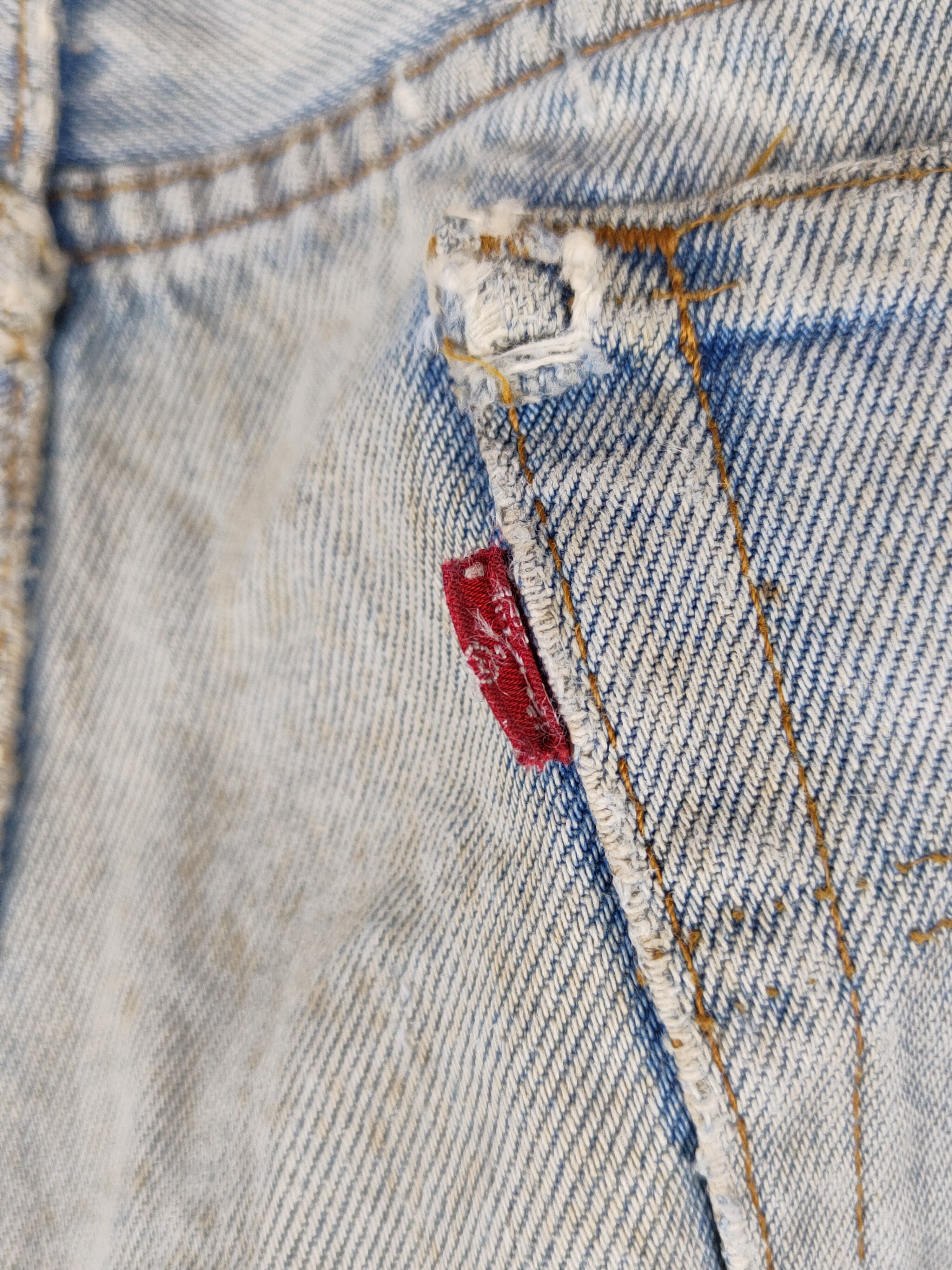 Levi's vintage Levi's Blue Distressed faded jeans Denim #S1594 Size US 35 - 11 Thumbnail