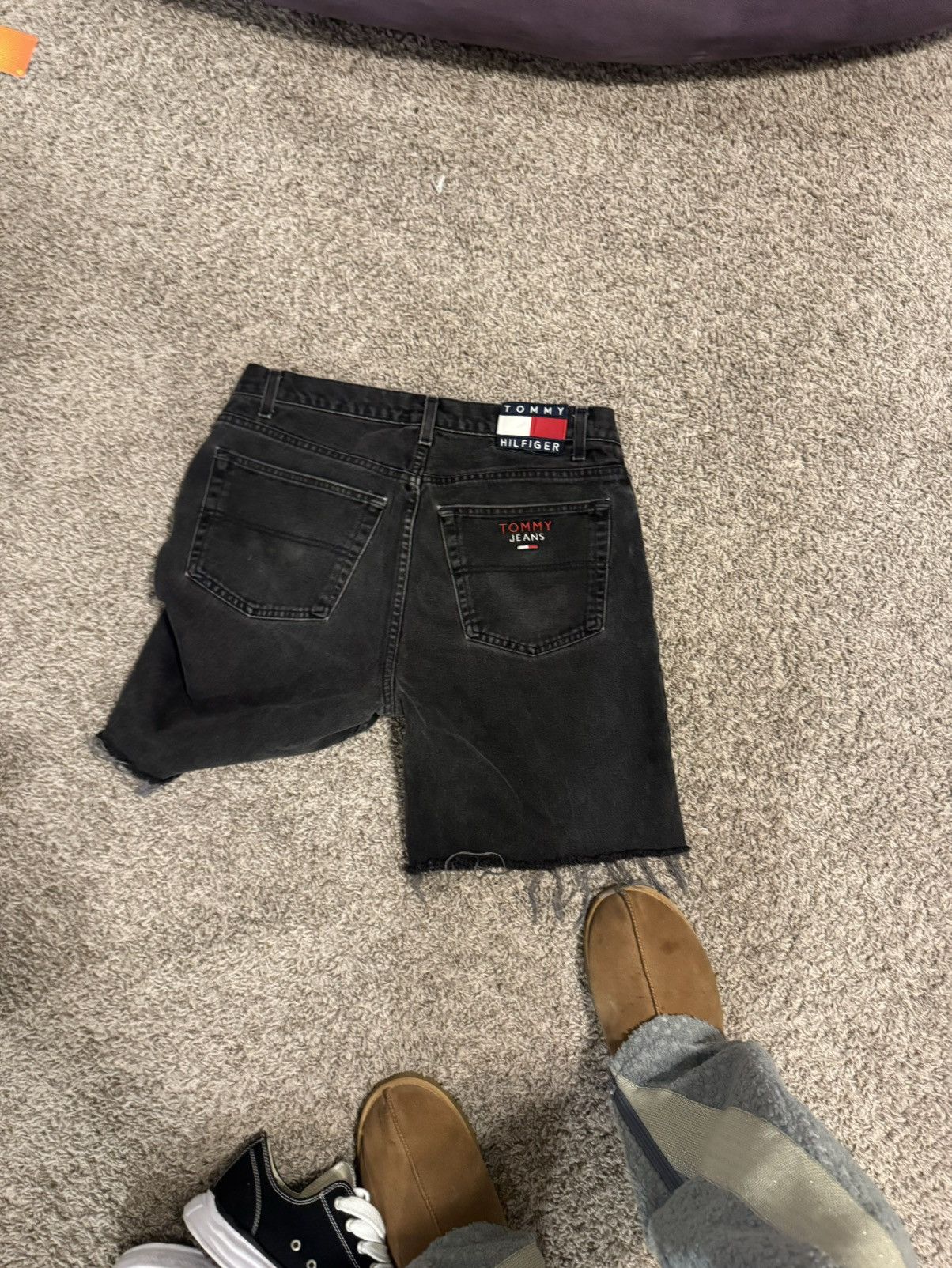 Japanese Brand × Vintage Black Tommy Hilfiger jorts Size US 34 / EU 50 - 1 Thumbnail