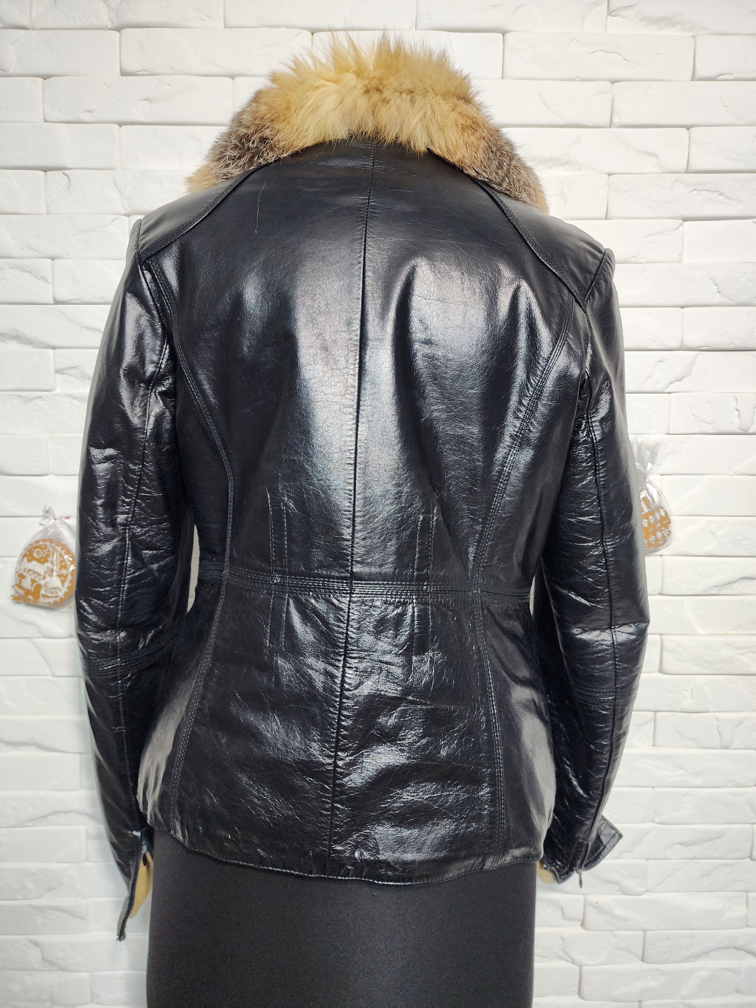 Furla Black Leather Fur Coat: Women's Warm Jacket Size M / US 6-8 / IT 42-44 - 5 Thumbnail