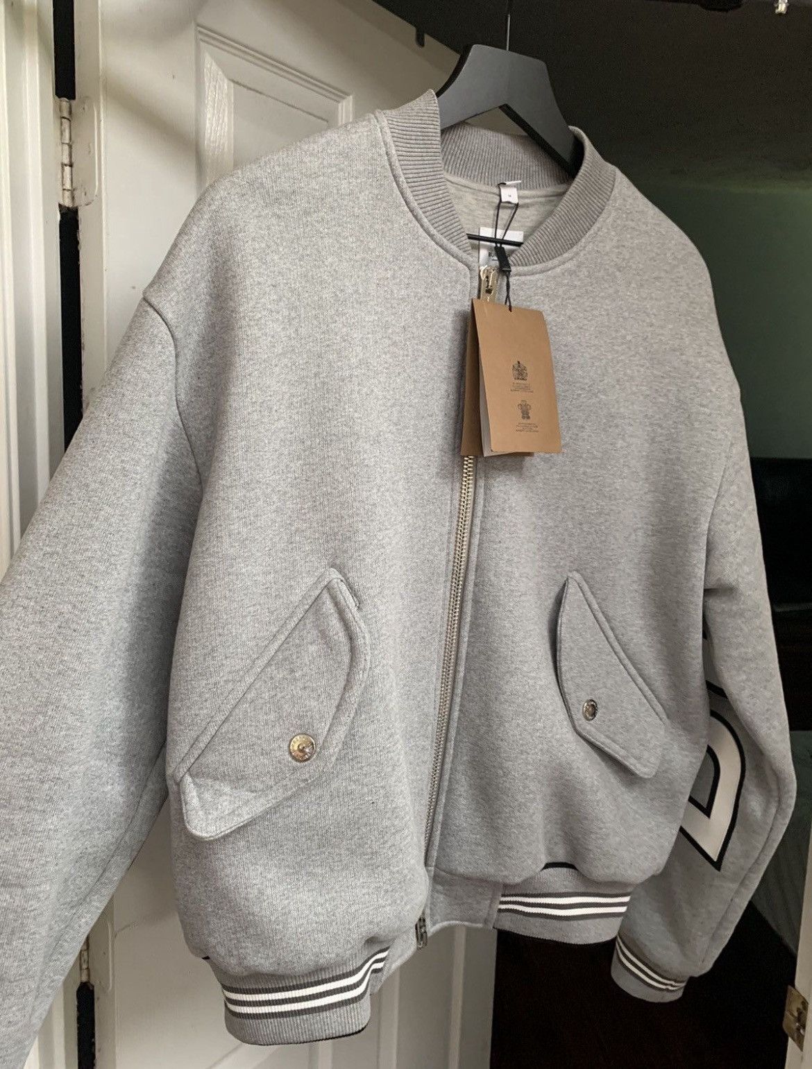 Burberry Burberry Bomber jacket Size US L / EU 52-54 / 3 - 2 Thumbnail