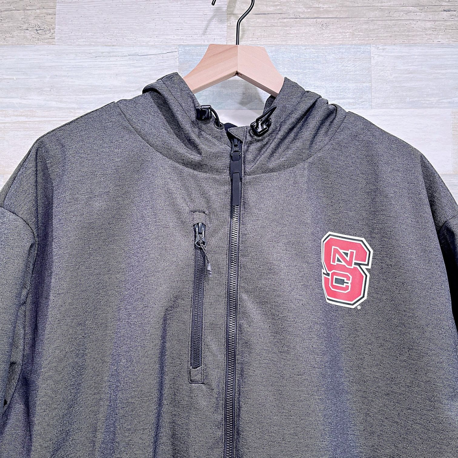Adidas NC State Wolfpack On-Field Parka Jacket Gray Mens XLT Size US XL / EU 56 / 4 - 2 Thumbnail