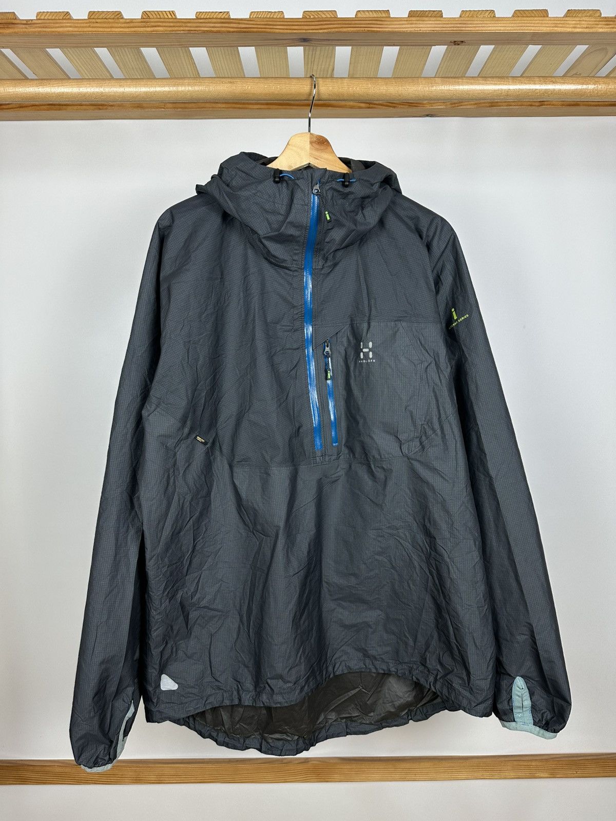 Goretex × Haglofs Haglofs Gore Tex Outdoor Light Jacket Intense Series Size XL Size US XL / EU 56 / 4 - 1 Thumbnail