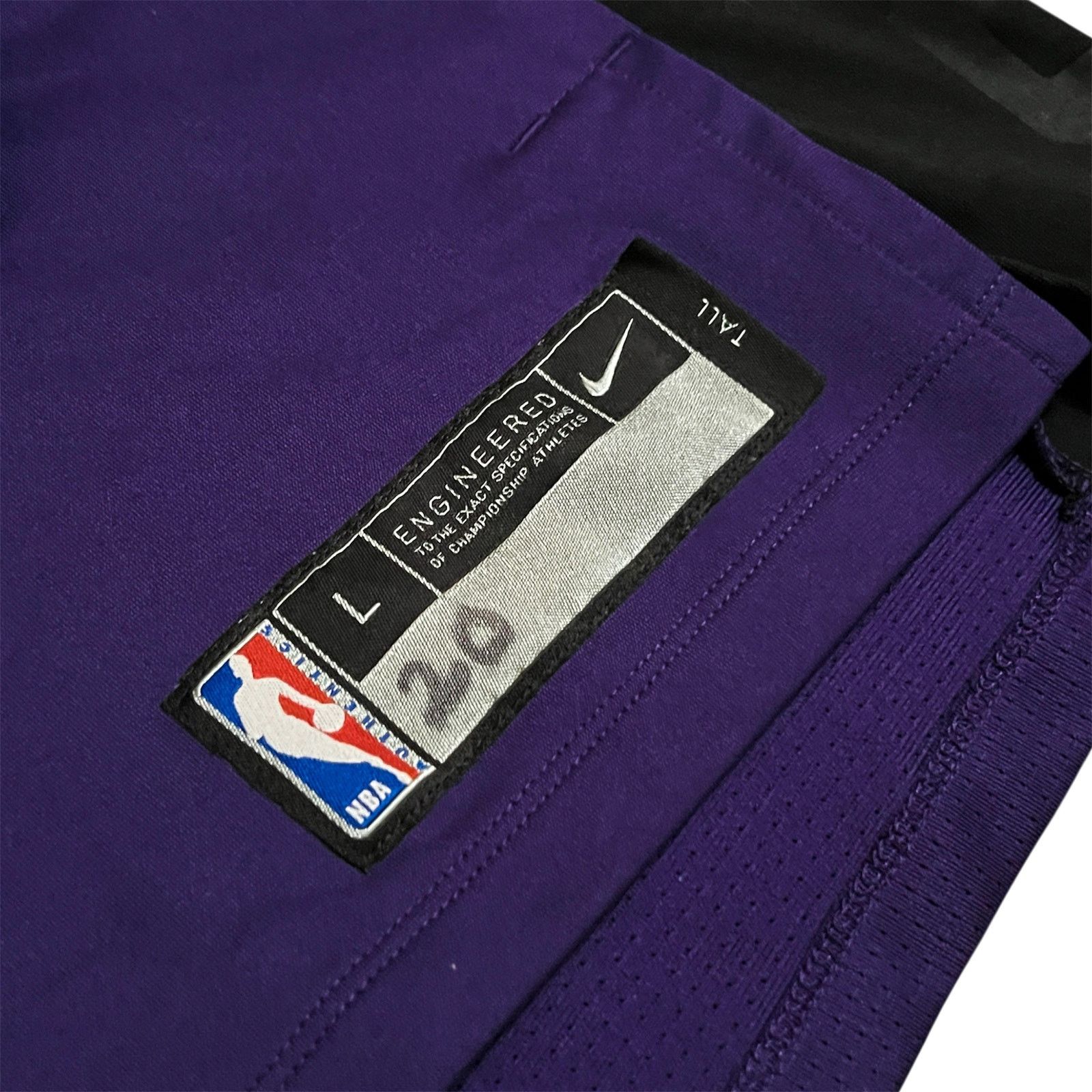Nike Team Issued 2017/18 Phoenix Suns Josh Jackson Warm Up Shirt Size US L / EU 52-54 / 3 - 3 Thumbnail