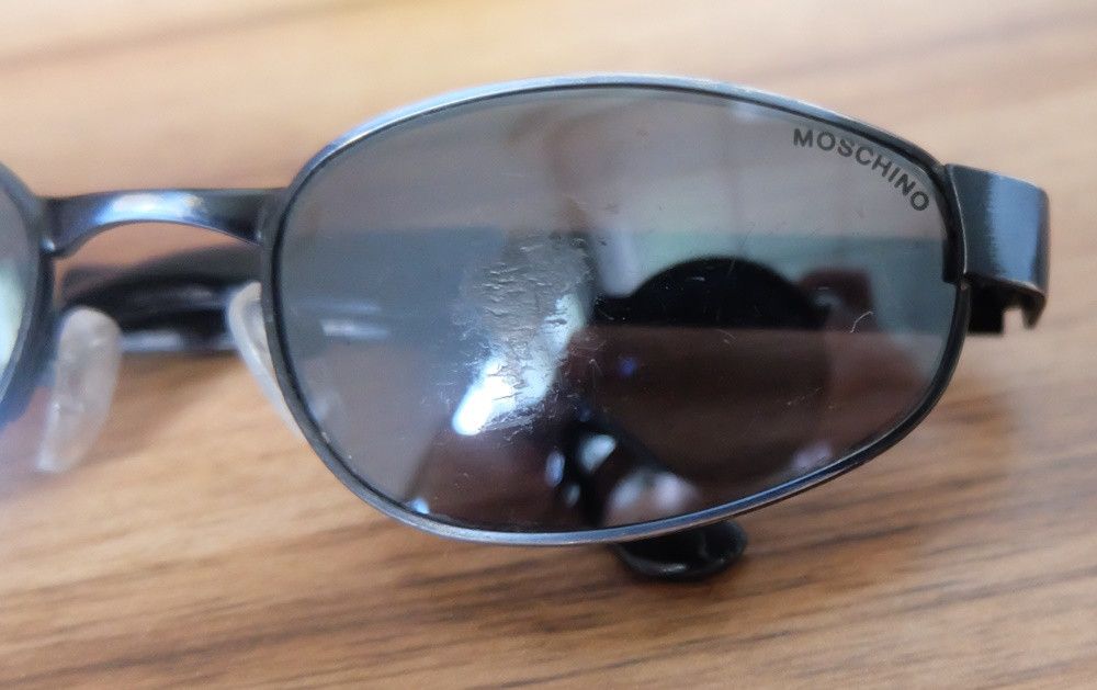 Moschino Vintage Moschino Sunglasses Size ONE SIZE - 2 Thumbnail