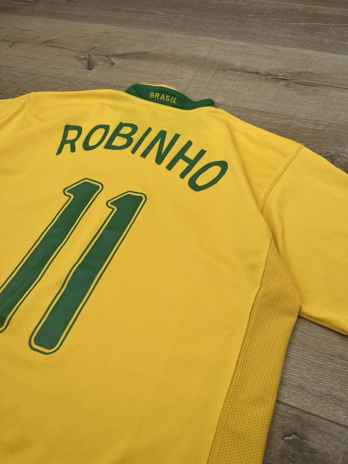 Nike RARE NIKE BRAZIL ROBINHO #11 HYPE BLOCKCORE STYLE JERSEY Size US L / EU 52-54 / 3 - 14 Thumbnail