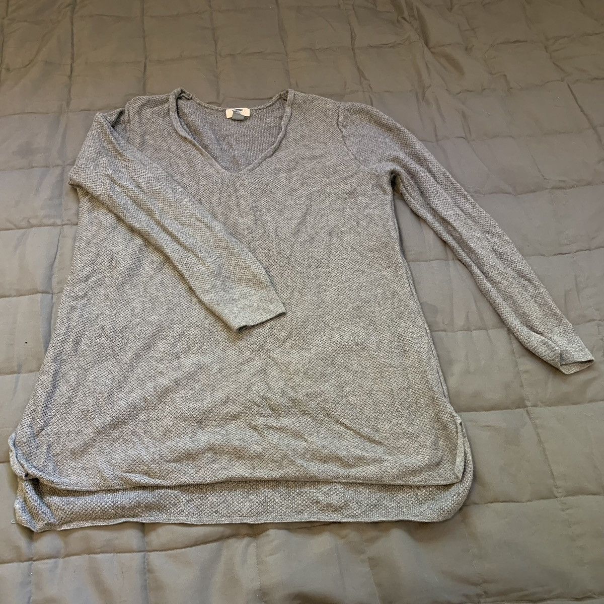 Old Navy Long sleeve V-neck Size US XL / EU 56 / 4 - 1 Thumbnail
